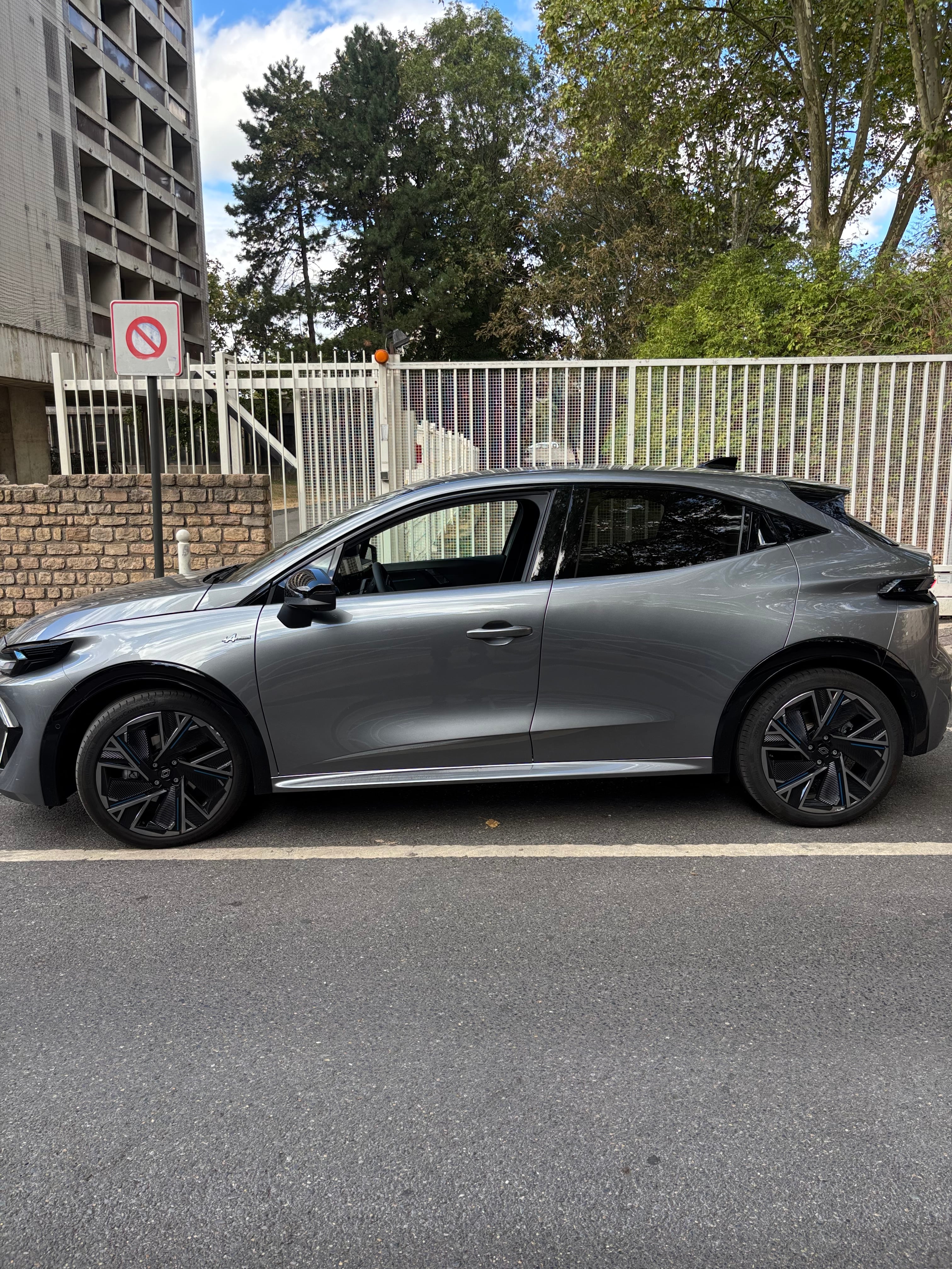 Renault Clio Alpine avec Climatisation