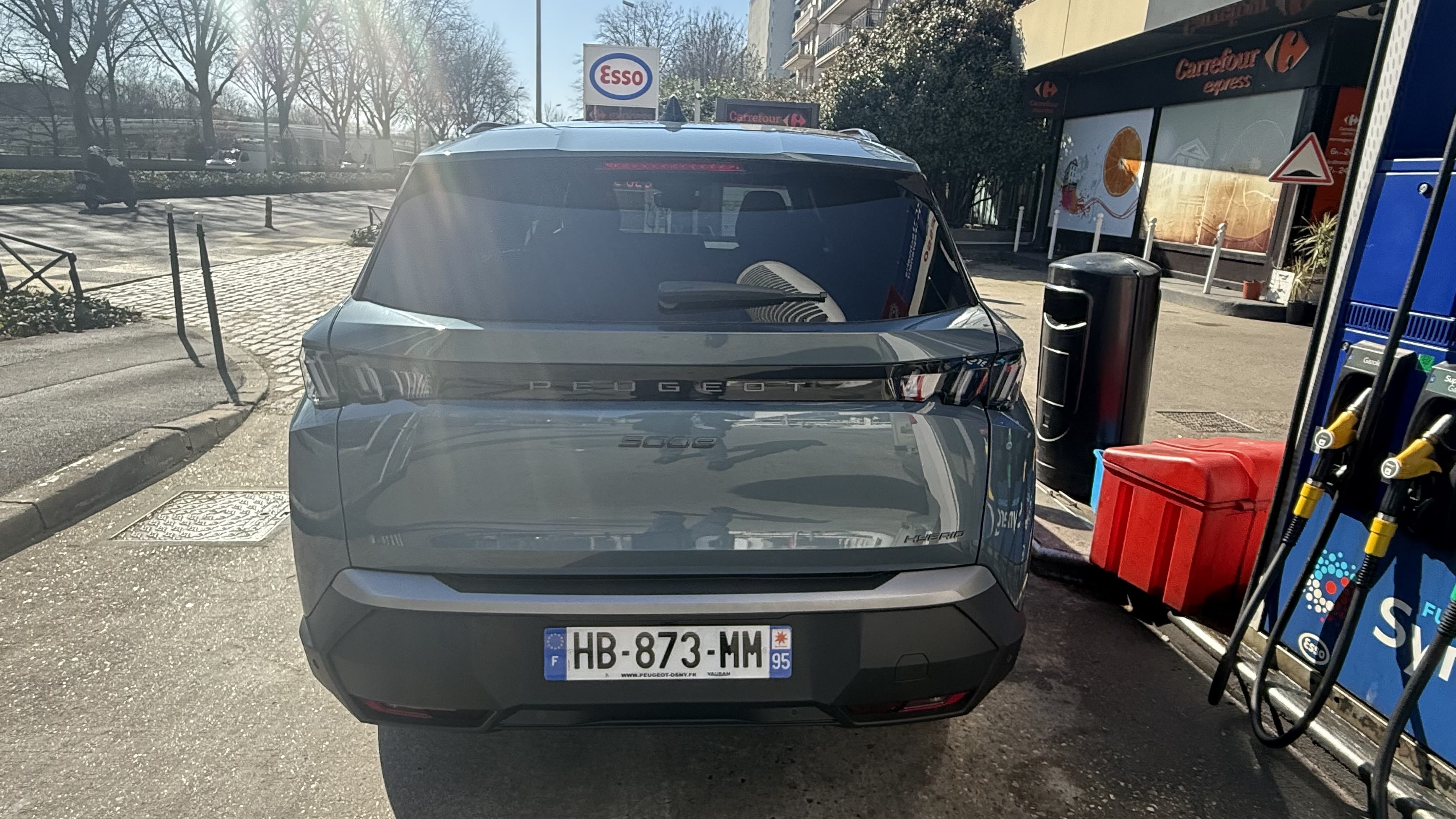 Peugeot 5008 1.2 ESSENCE HYBRIDE avec Dashcam