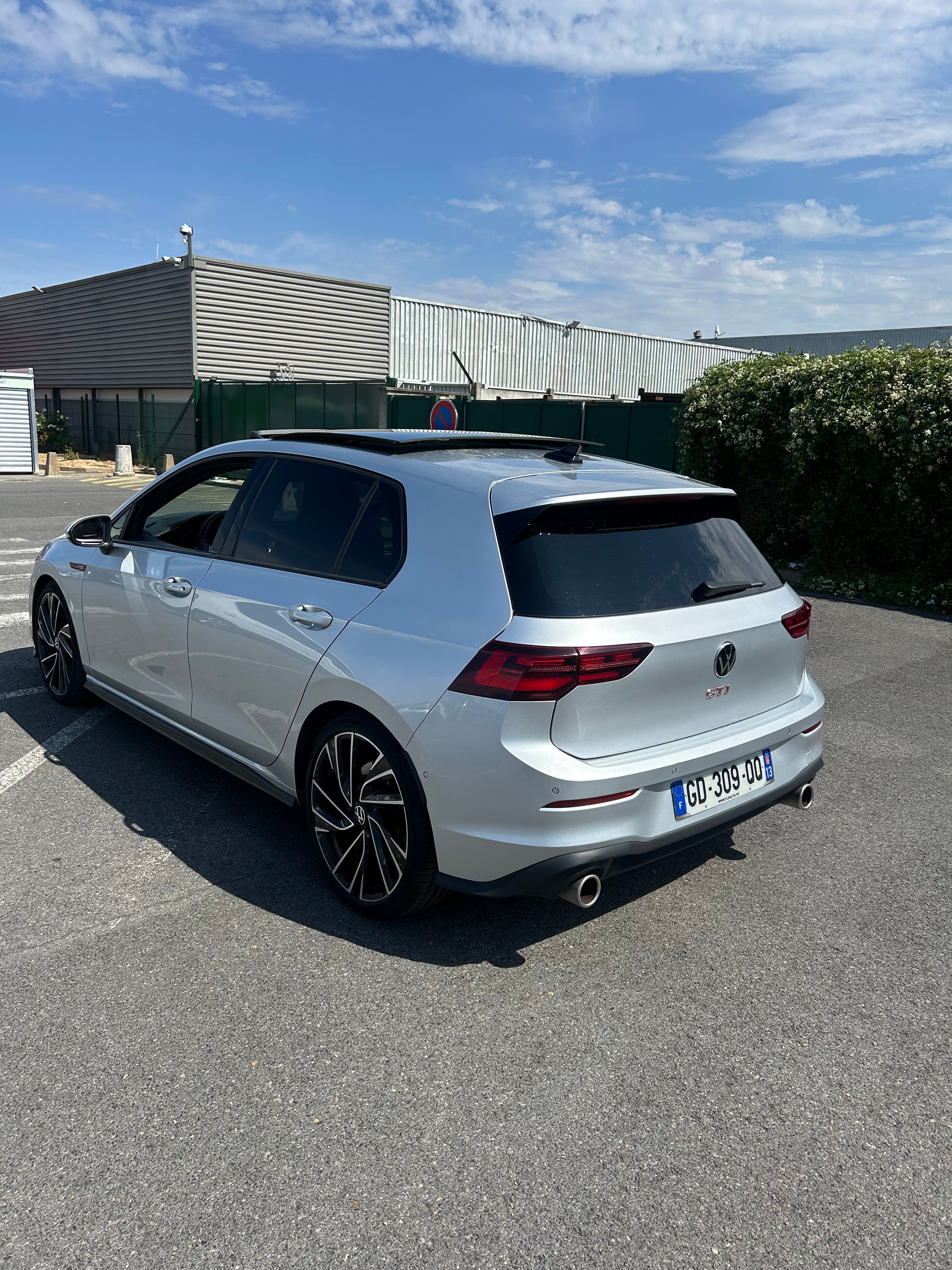 Volkswagen Golf avec Caméra de recul
