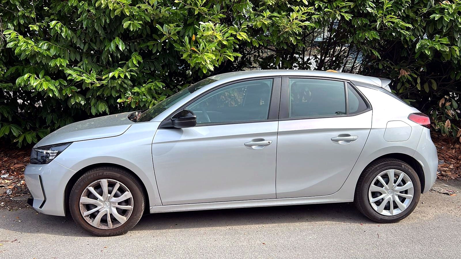 Opel Corsa avec Climatisation