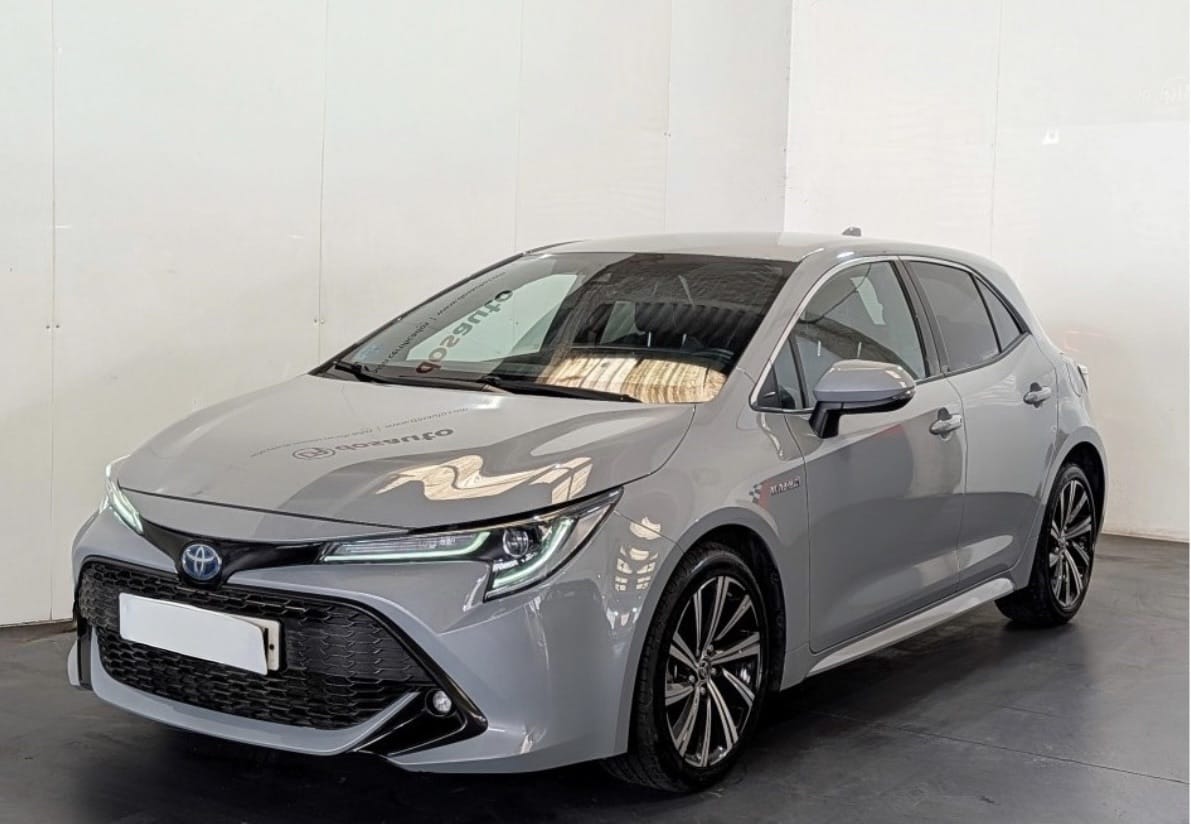 Toyota Corolla, 2021, Gasolina 95 / Eléctrico (híbrido), Automático
