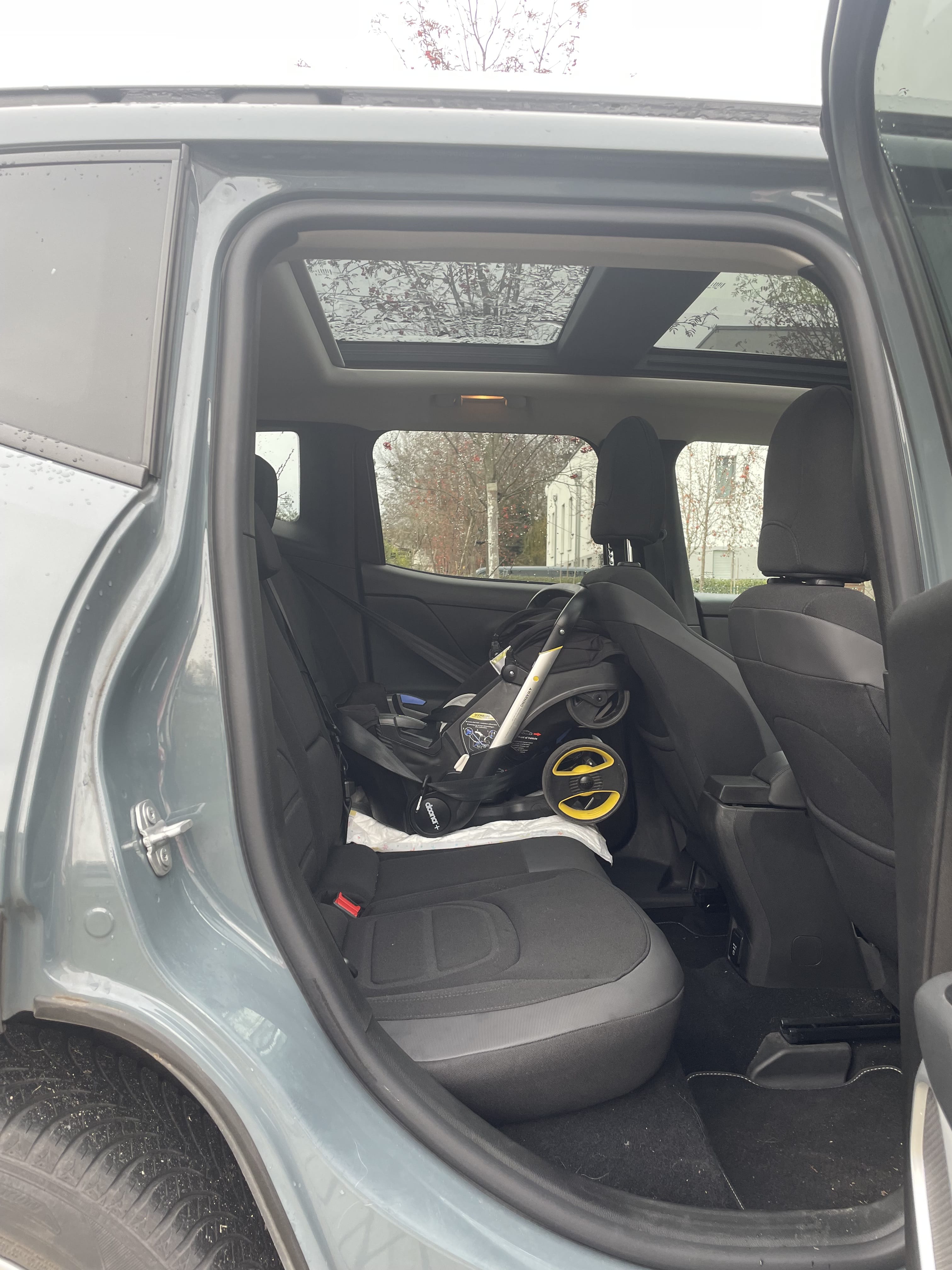 Jeep Renegade Altitude avec Pneus neige