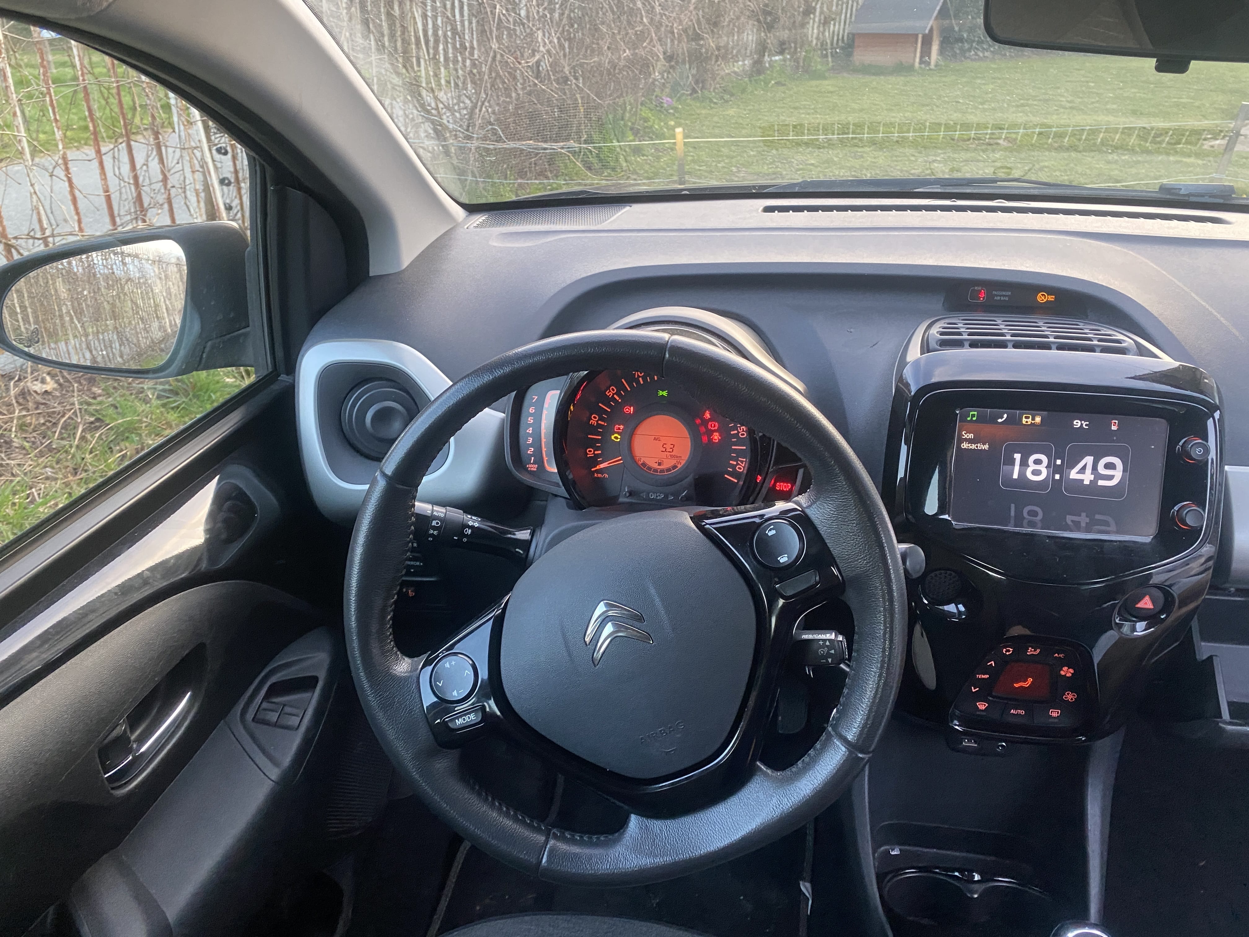 Citroen C1 Shine avec Entrée audio / iPod