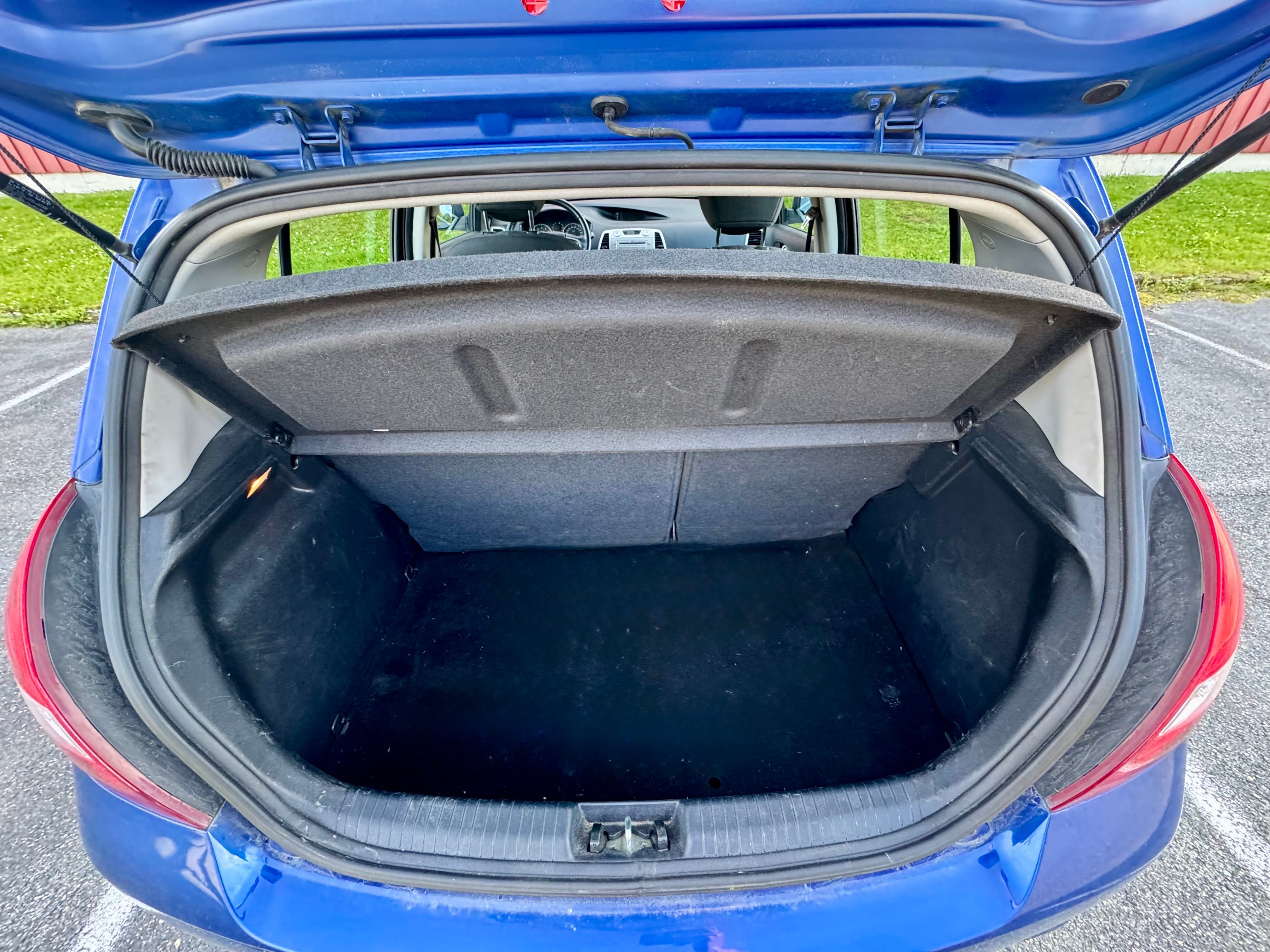 Hyundai i20 med Vinterdekk