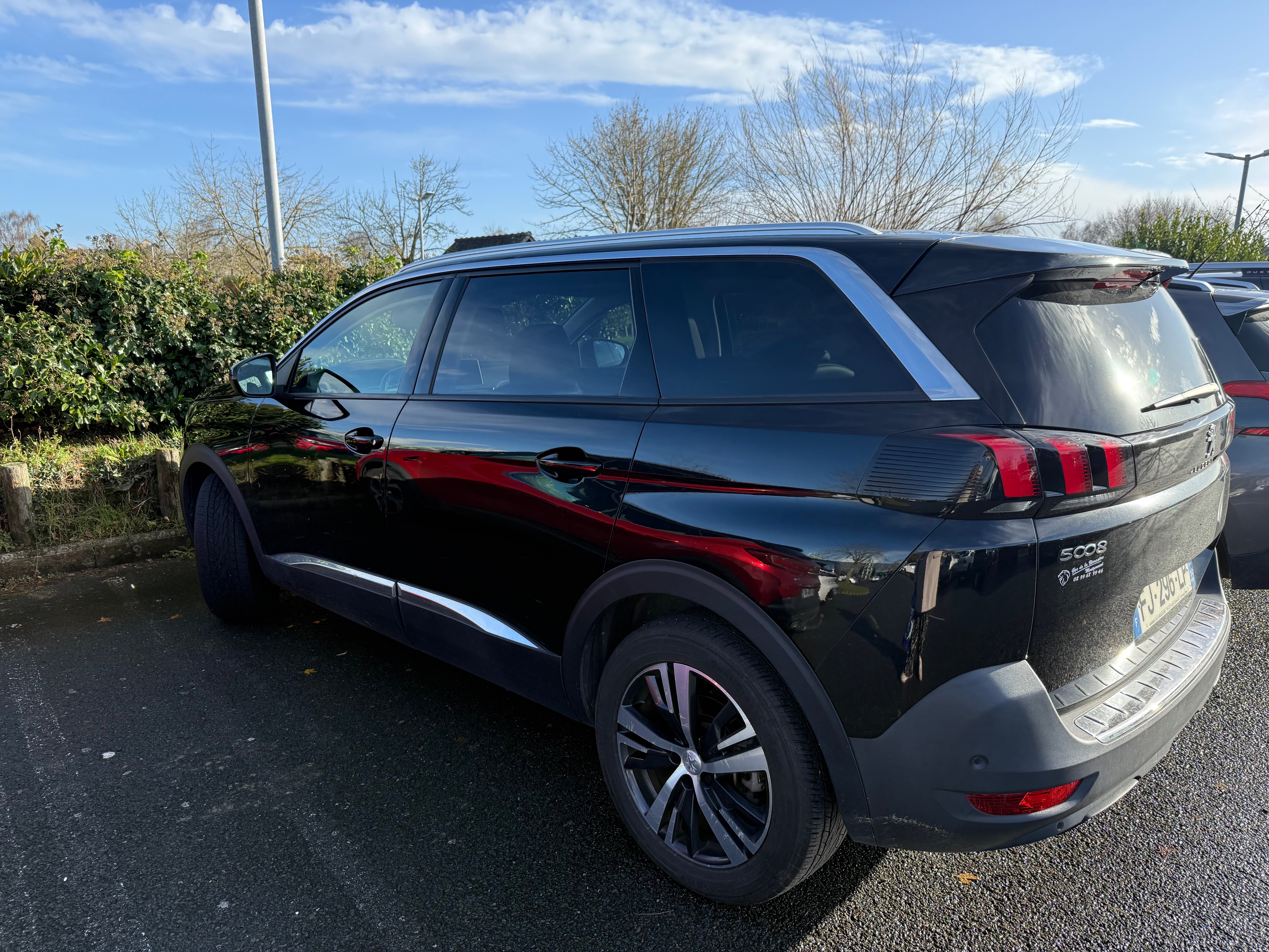 Peugeot 5008 avec Climatisation