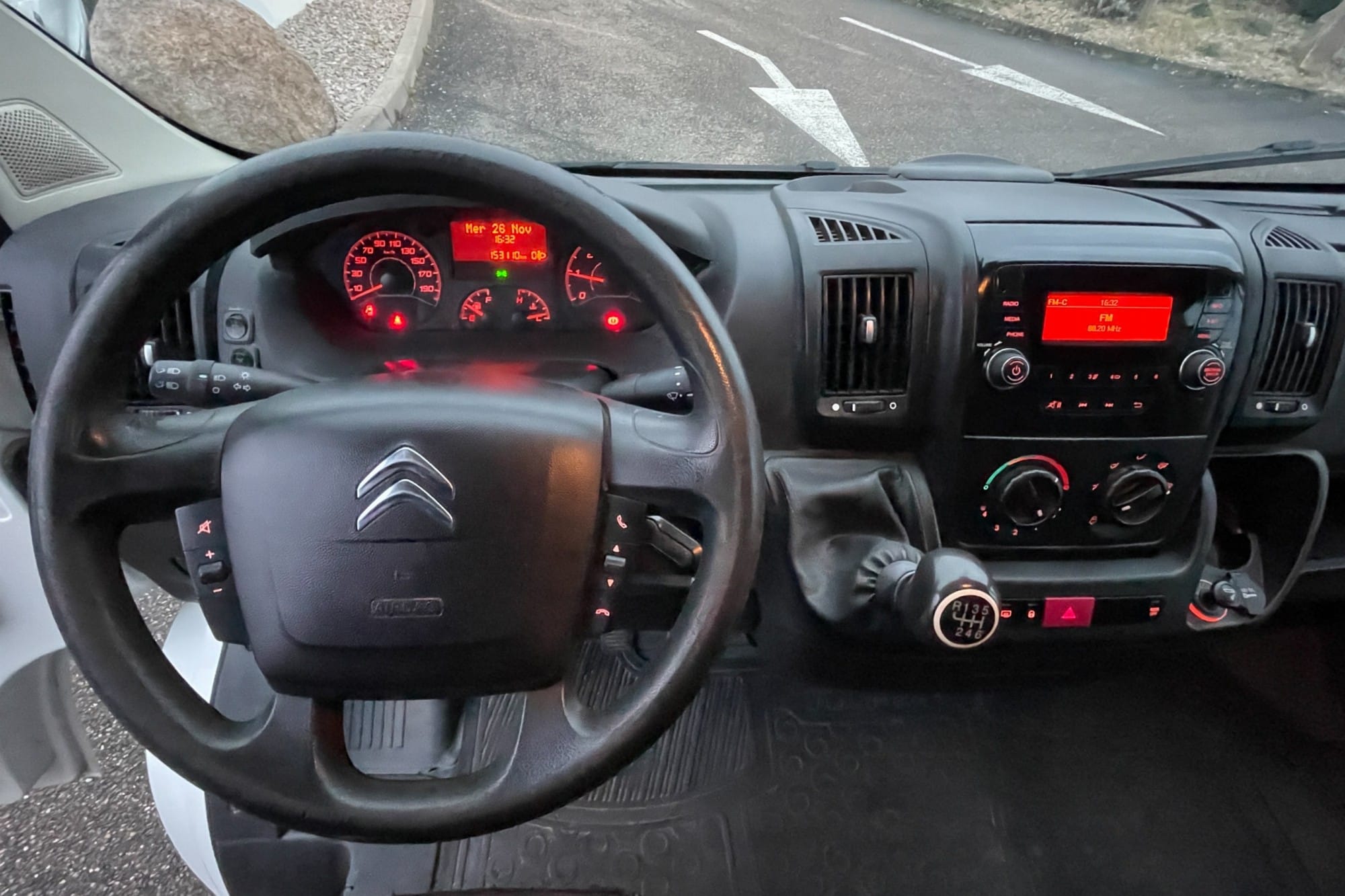 Citroen Jumper 2.0 HDI 130 format idéal L1H2 avec Audio Bluetooth