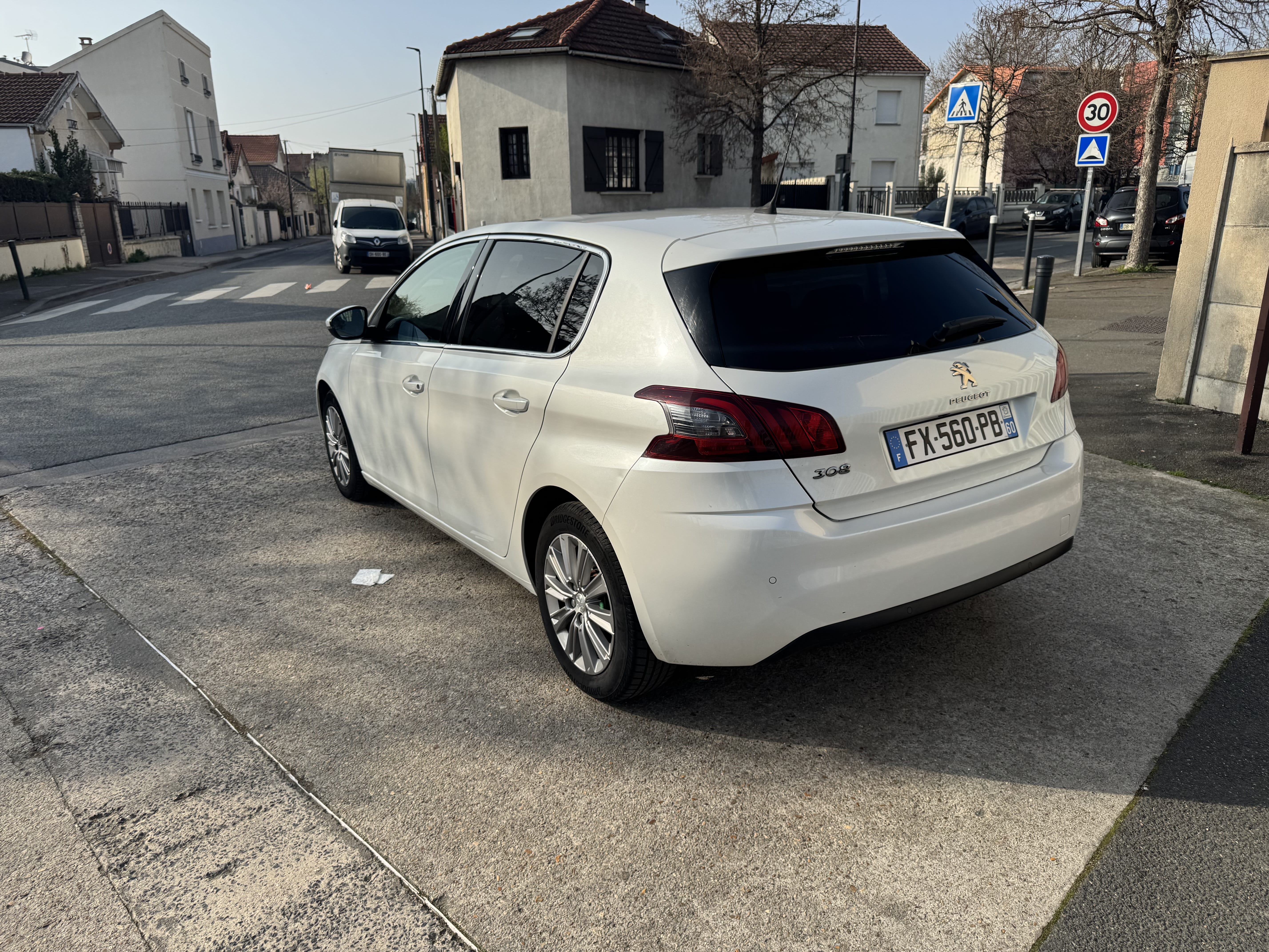 Peugeot 308 avec Climatisation