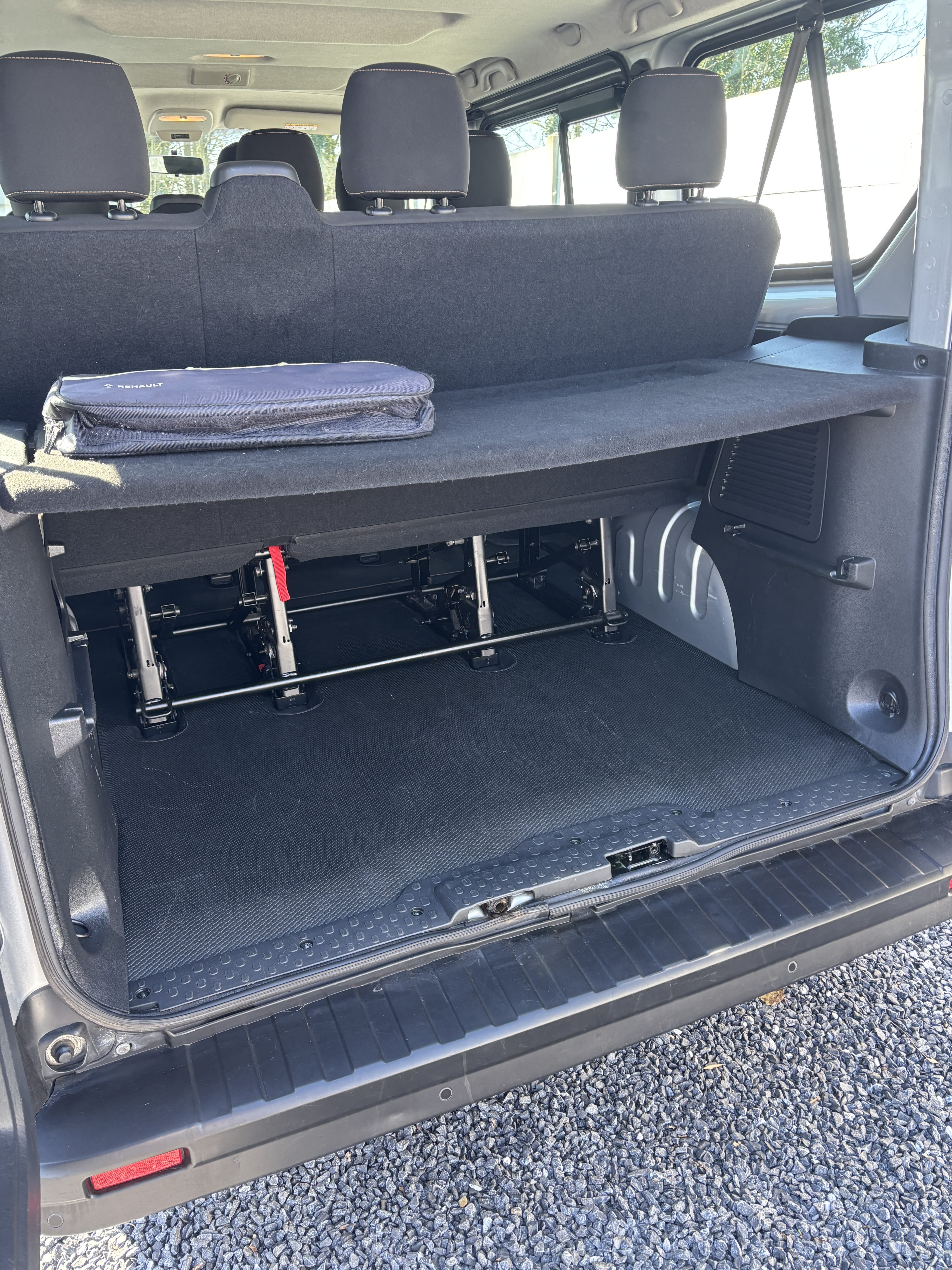Renault Trafic Passenger avec Android Auto