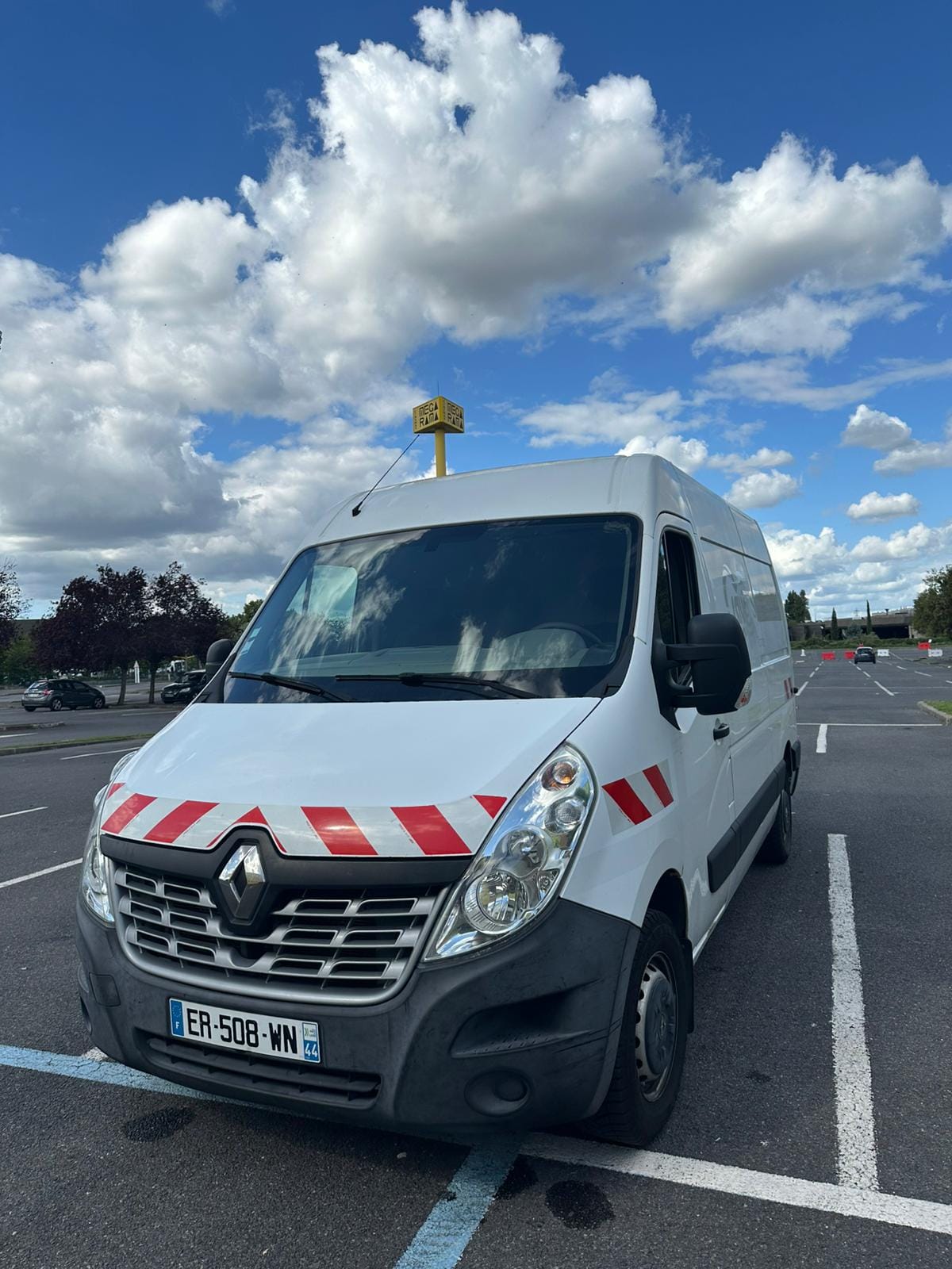 Renault Master 2.3L Diesel 130 ch avec Entrée audio / iPod