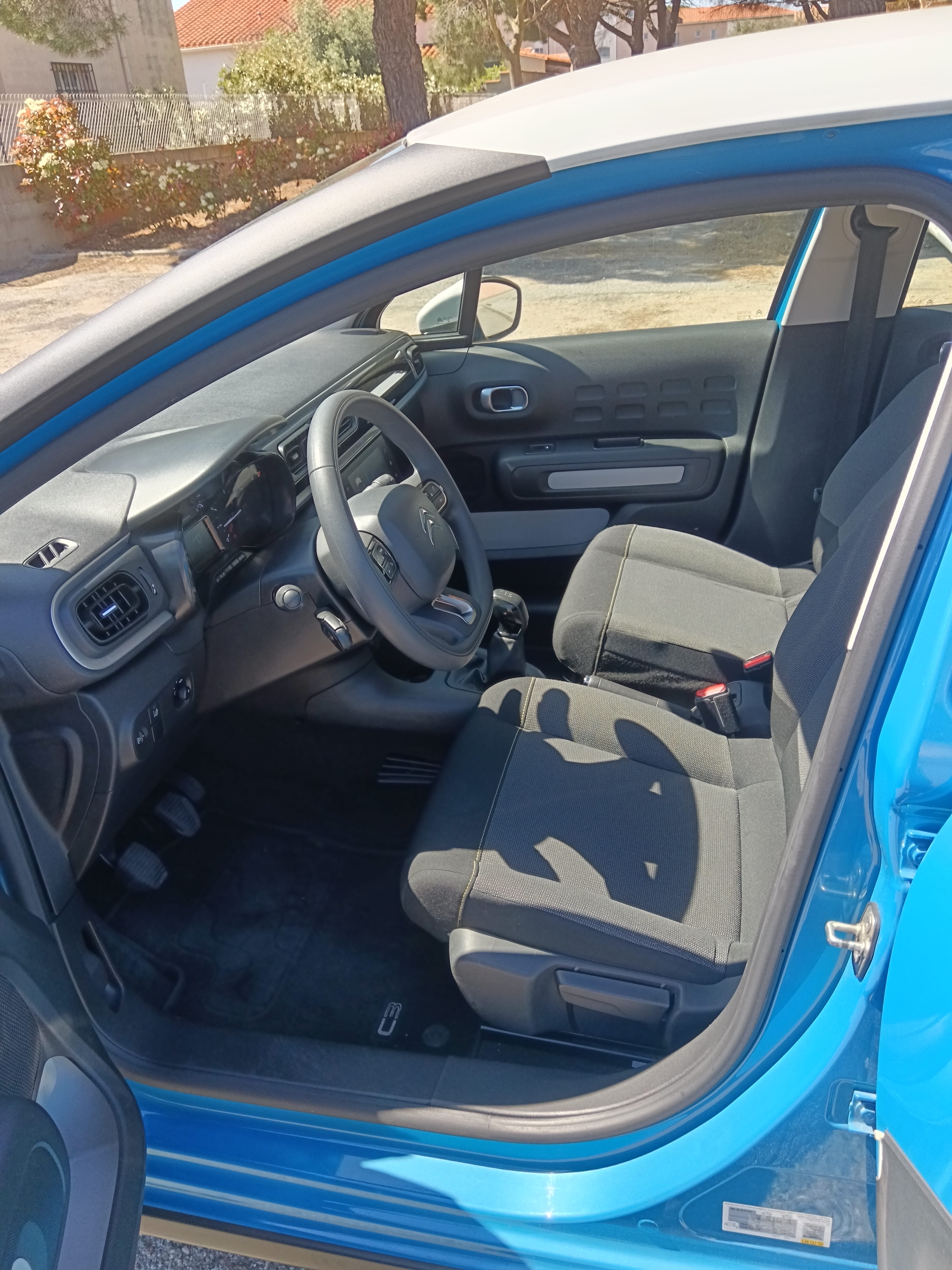 Citroen C3 1,2 essence Feel 82Hp avec Climatisation