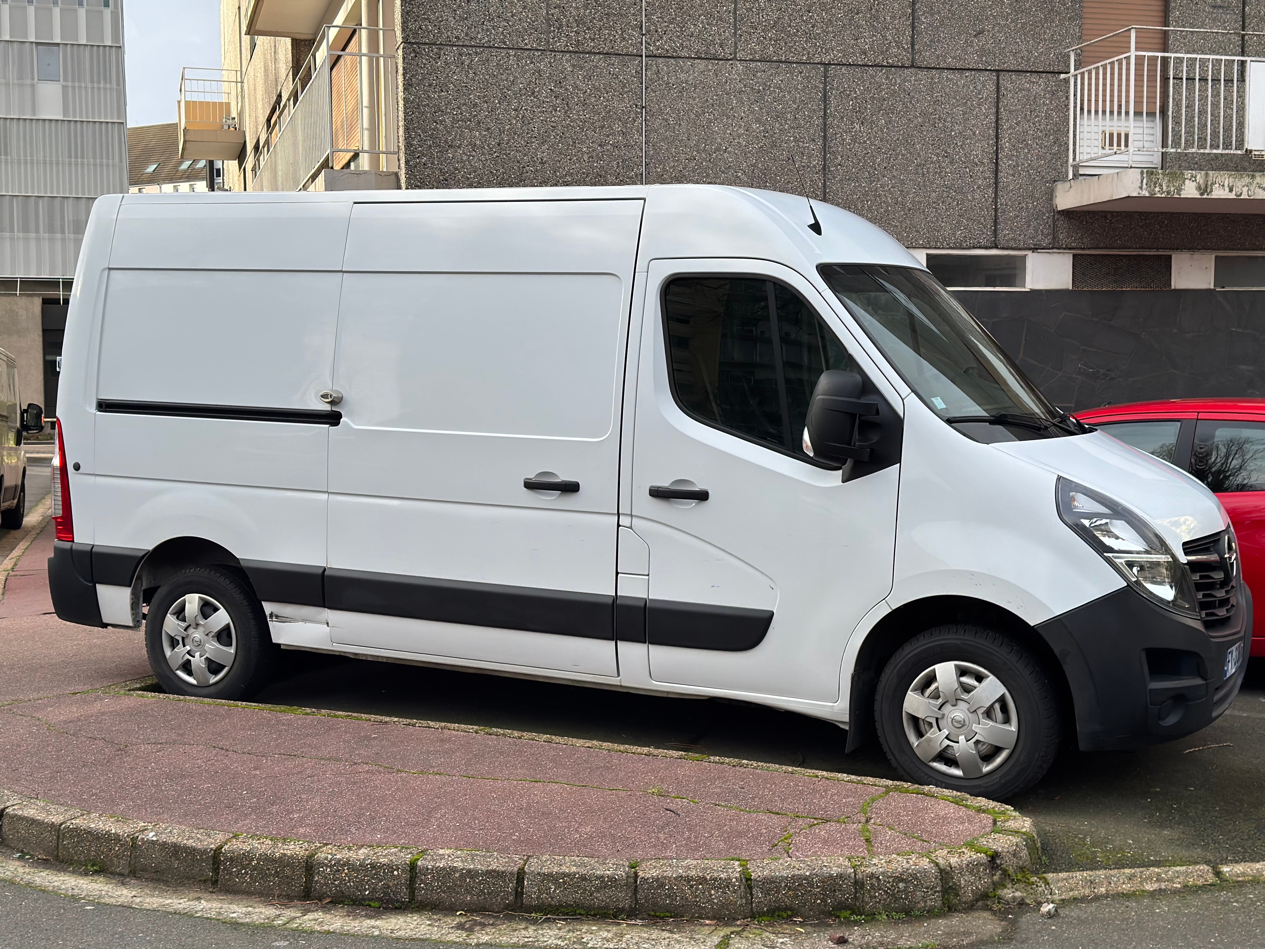 Opel Movano fourgon 12m³, 2021, Diesel