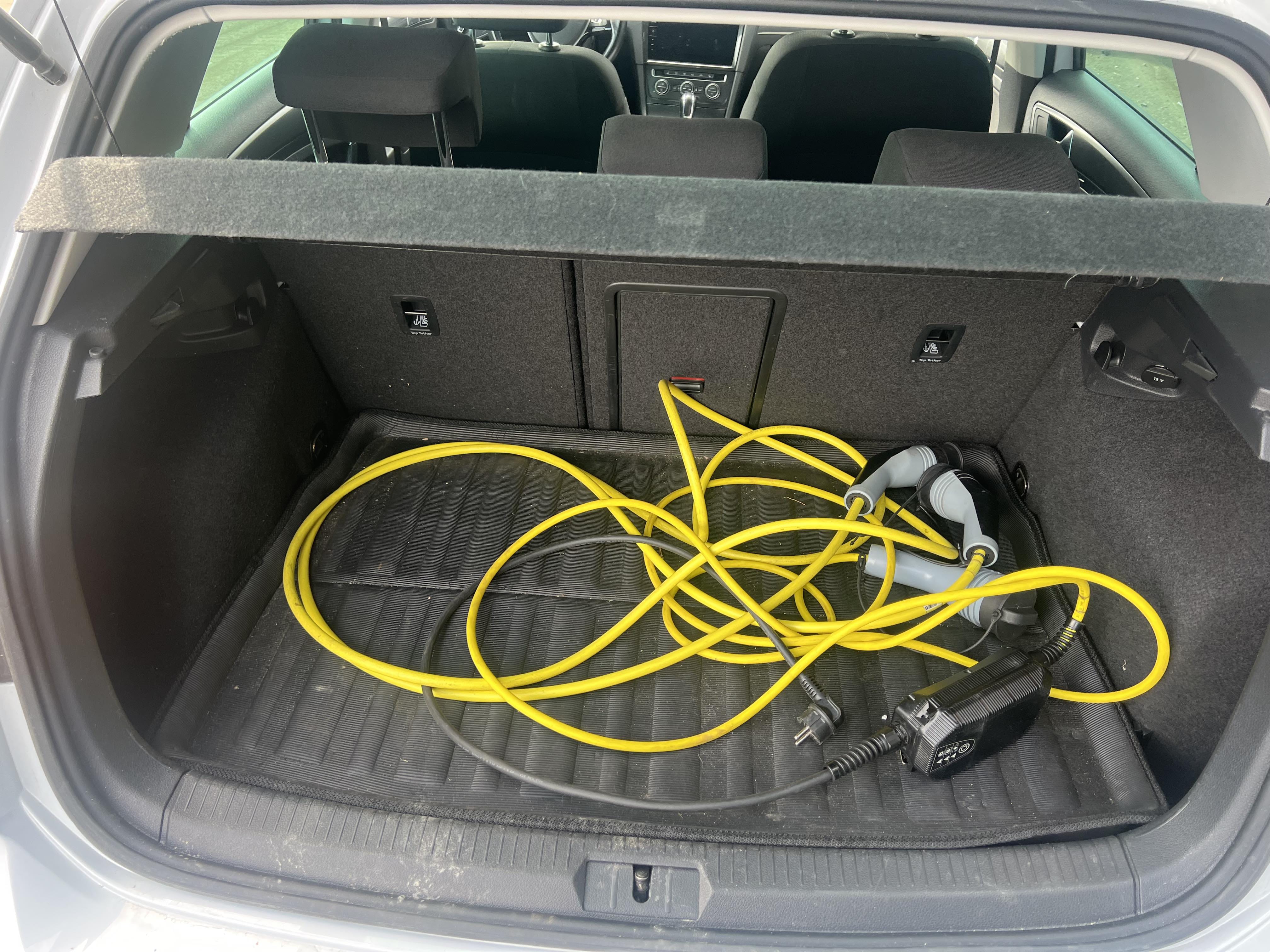 Volkswagen e-Golf with Bluetooth audio