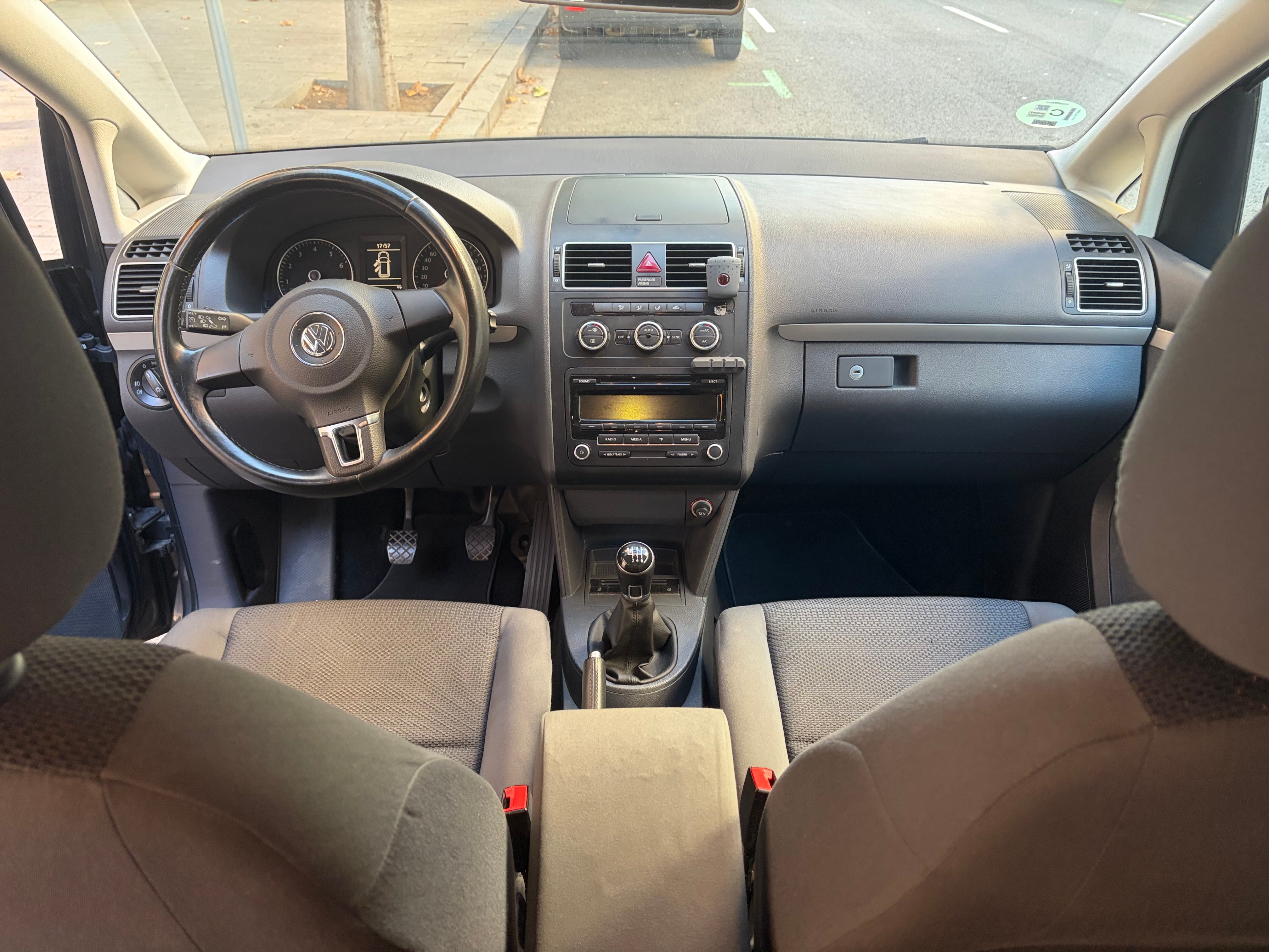 Volkswagen Touran con Audio Bluetooth