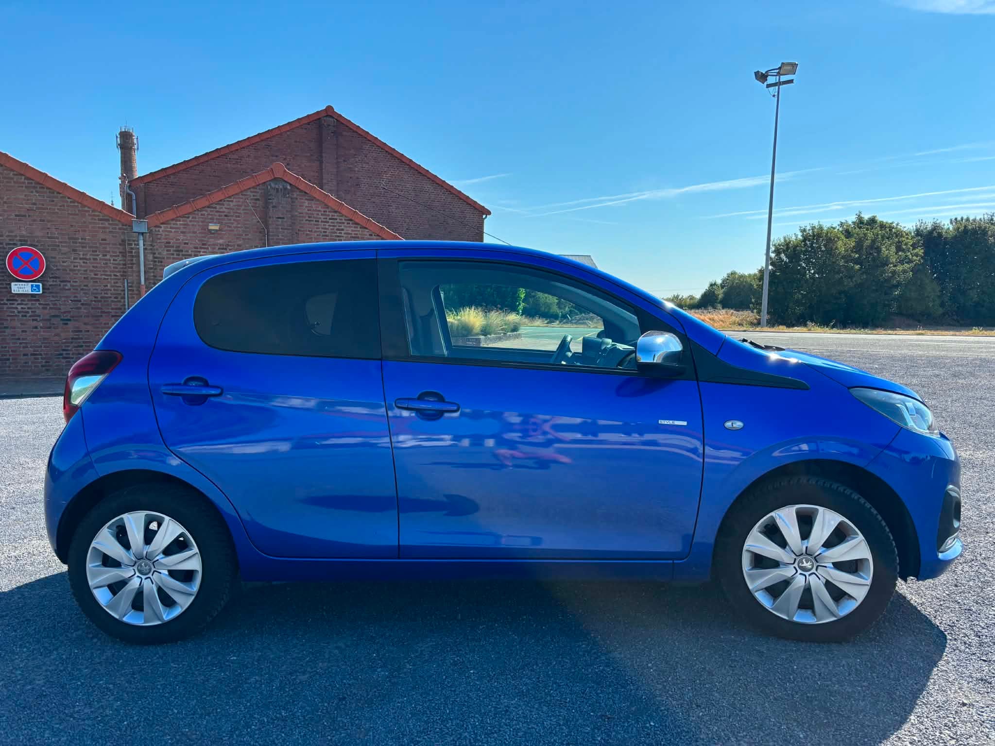 Peugeot 108 avec Climatisation