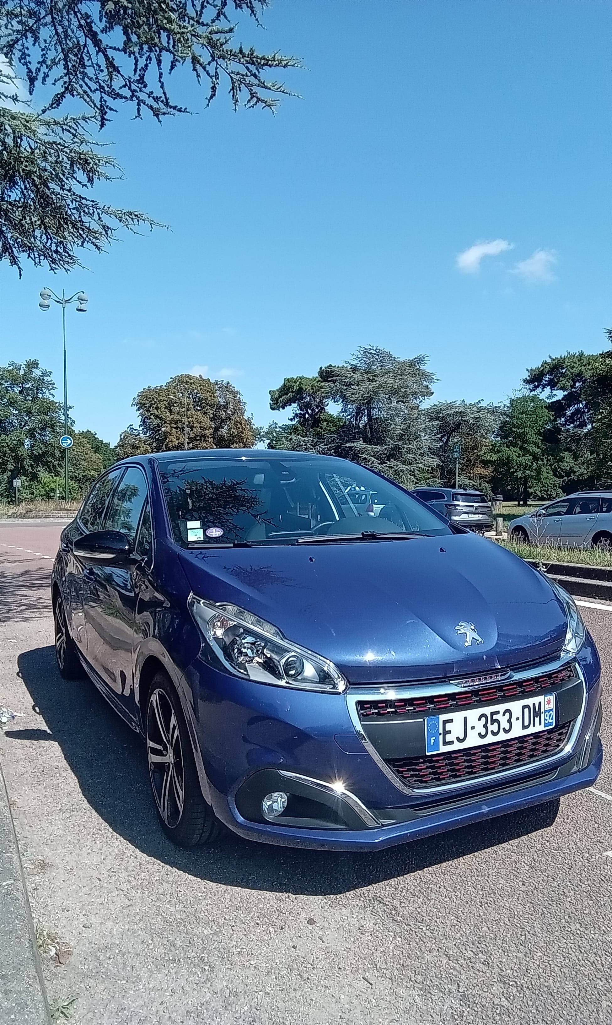Peugeot 208 GT Line, 2017, Essence 95, automatique