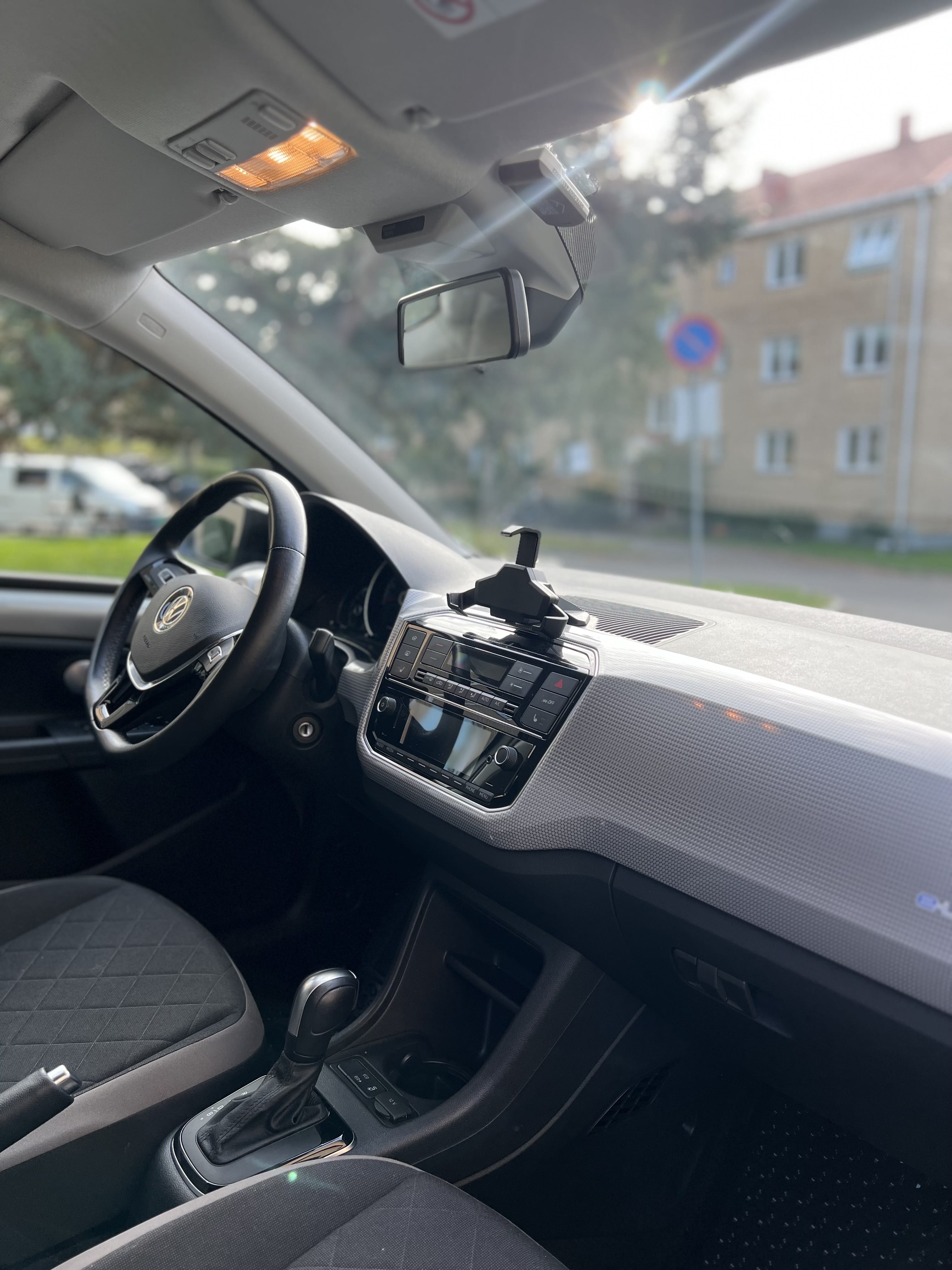 Volkswagen e-Up ! med Babysete