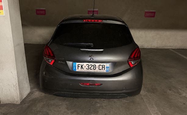 Peugeot 208 avec Climatisation