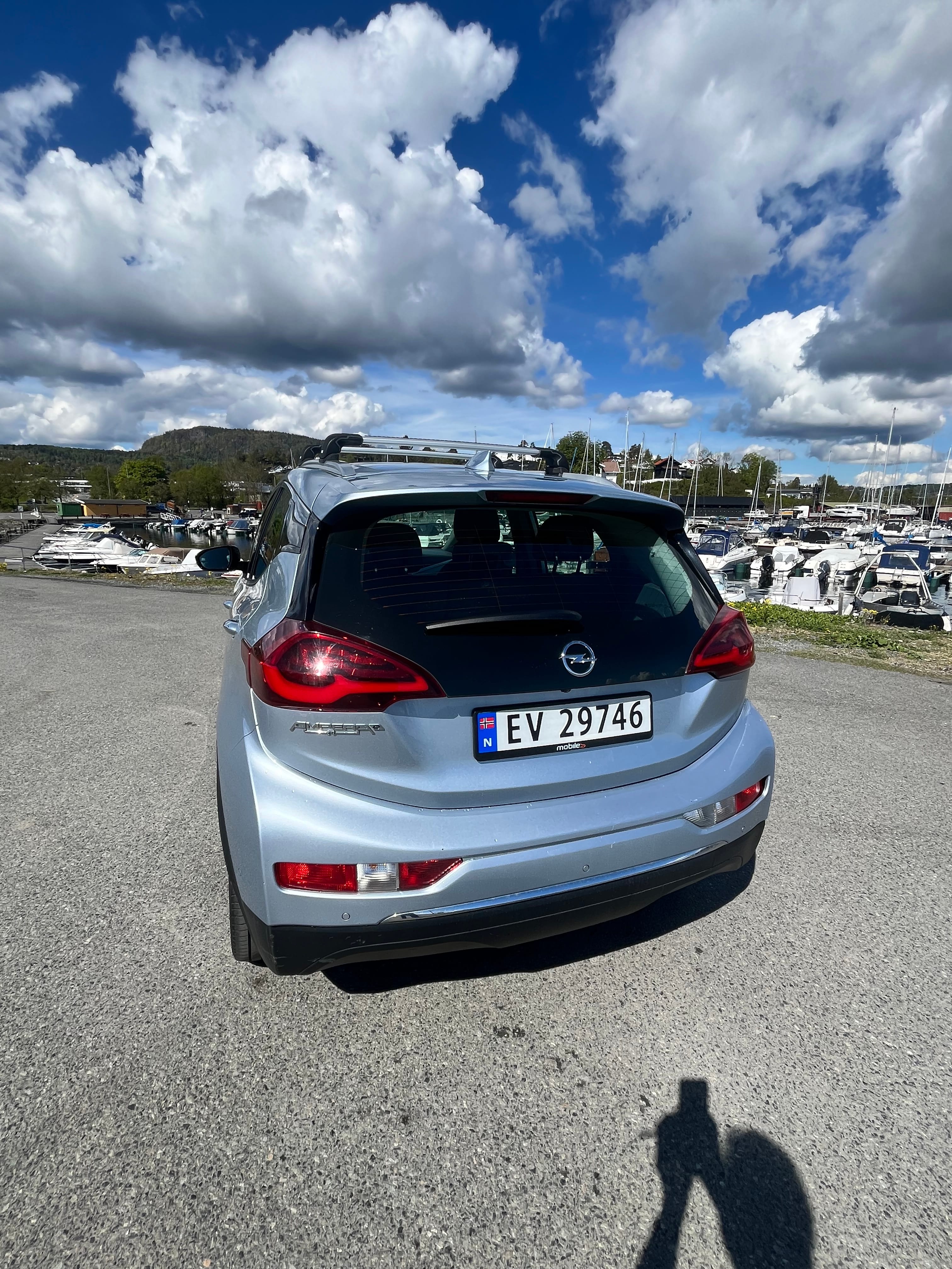 Opel Ampera-e med Ryggekamera