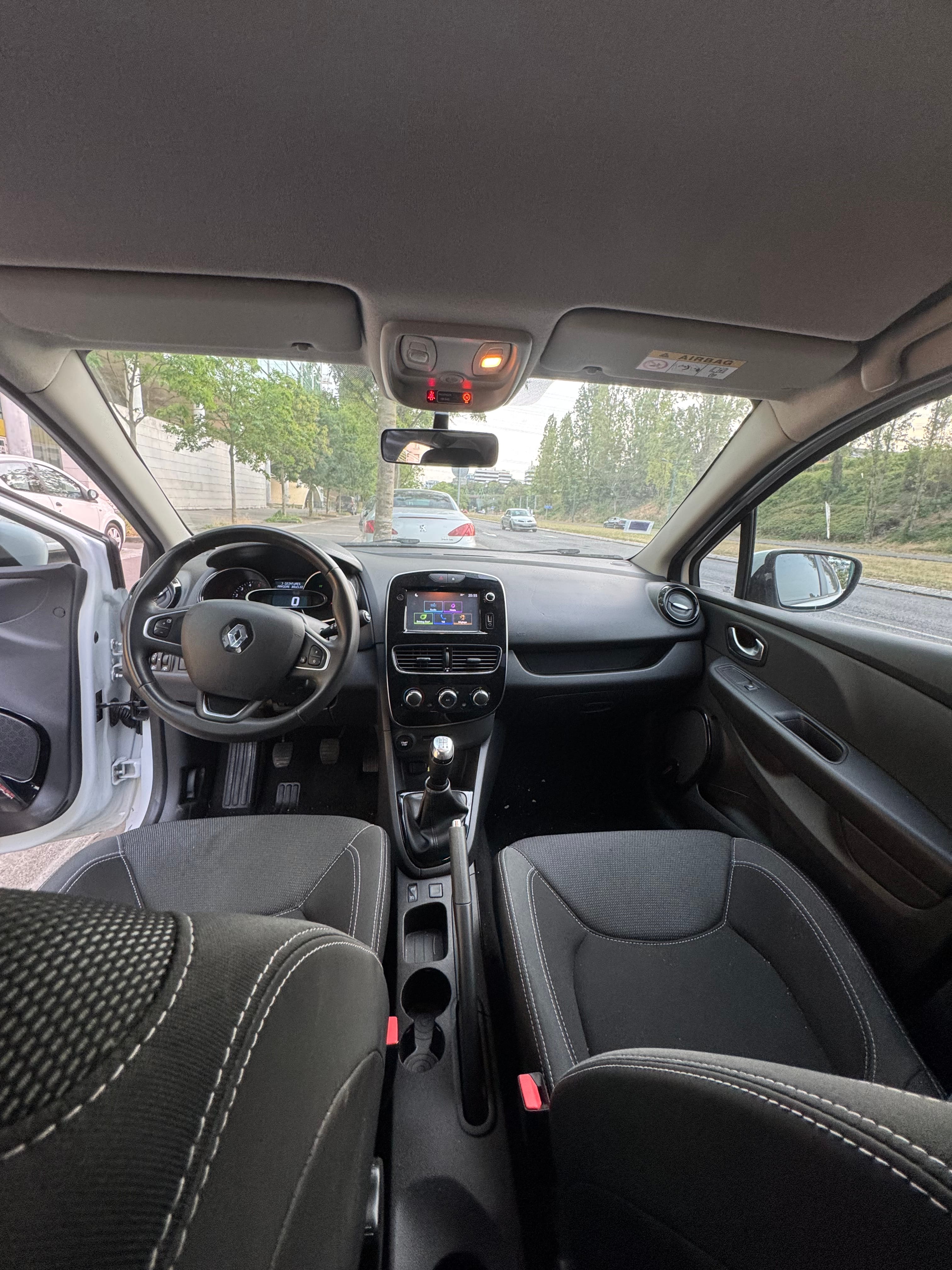 Renault Clio avec Audio Bluetooth