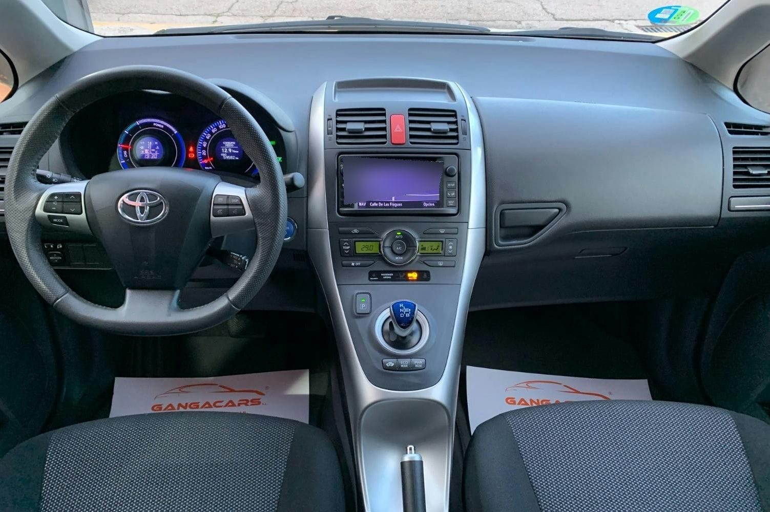 Toyota Auris con GPS