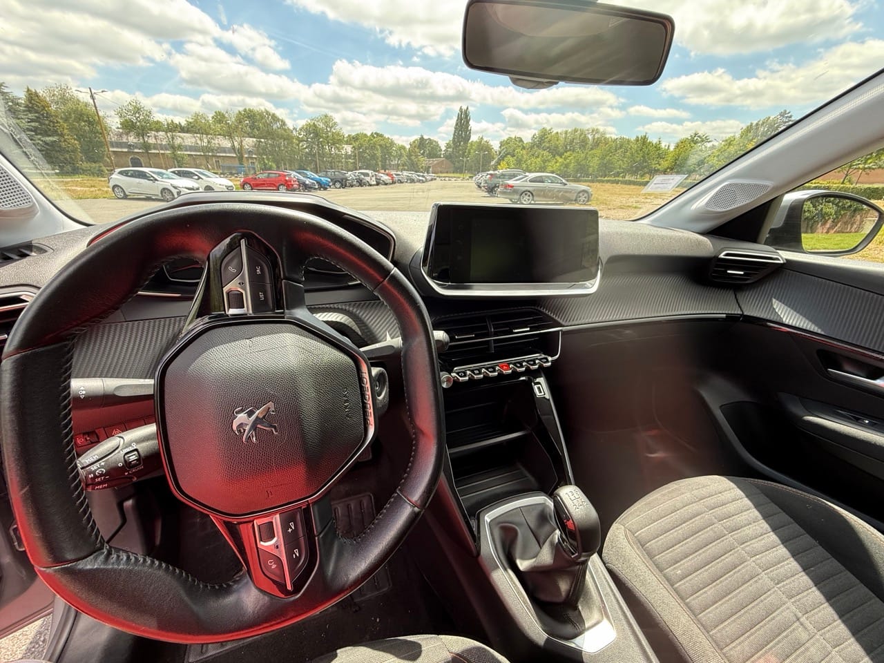Peugeot 208 avec Régulateur de vitesse
