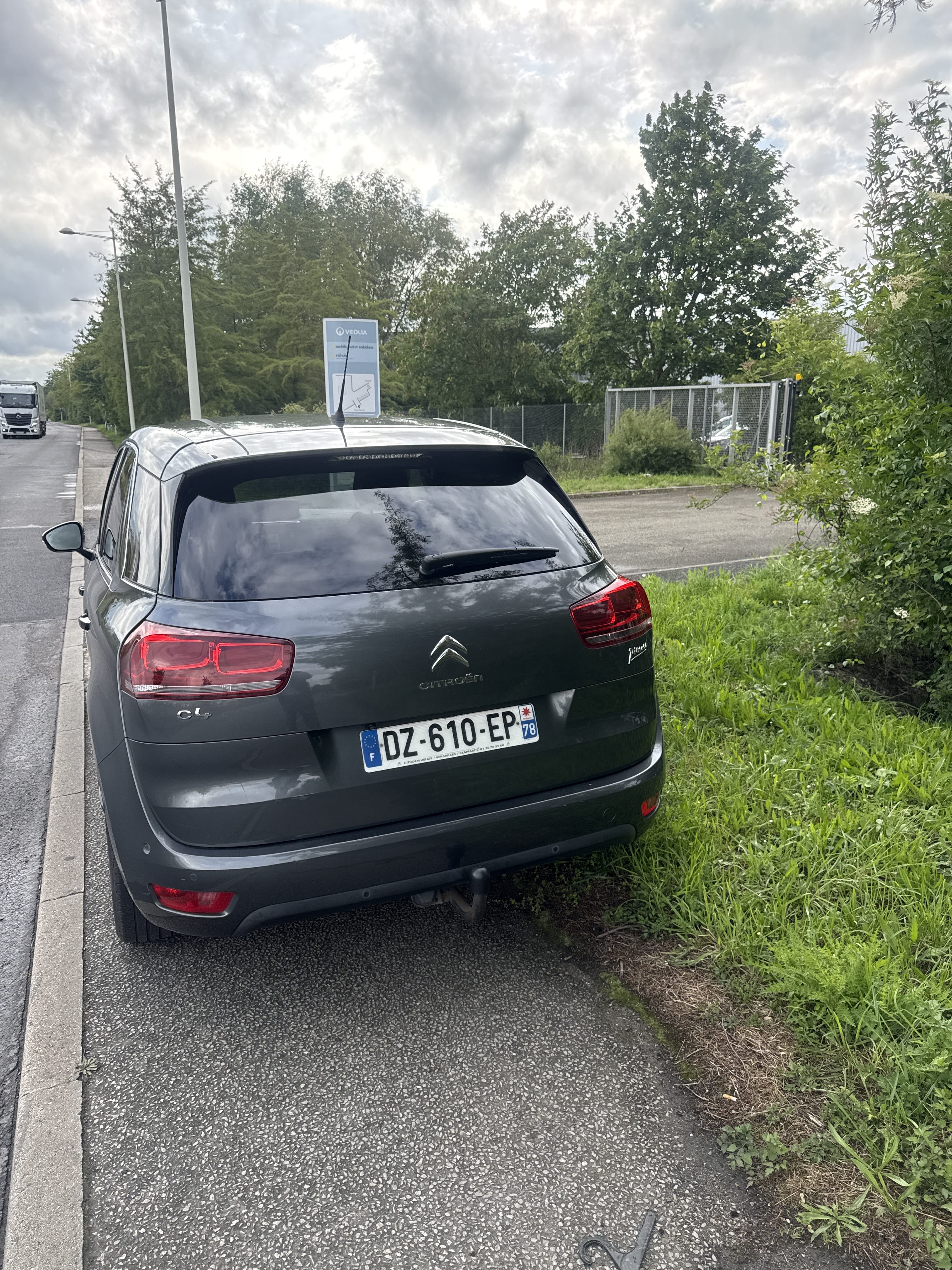 Citroen C4 Picasso avec Caméra de recul