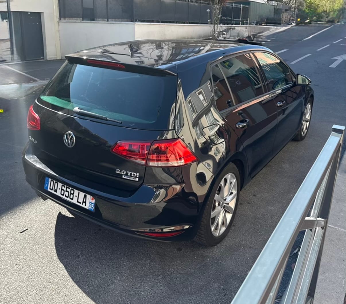 Volkswagen Golf avec GPS
