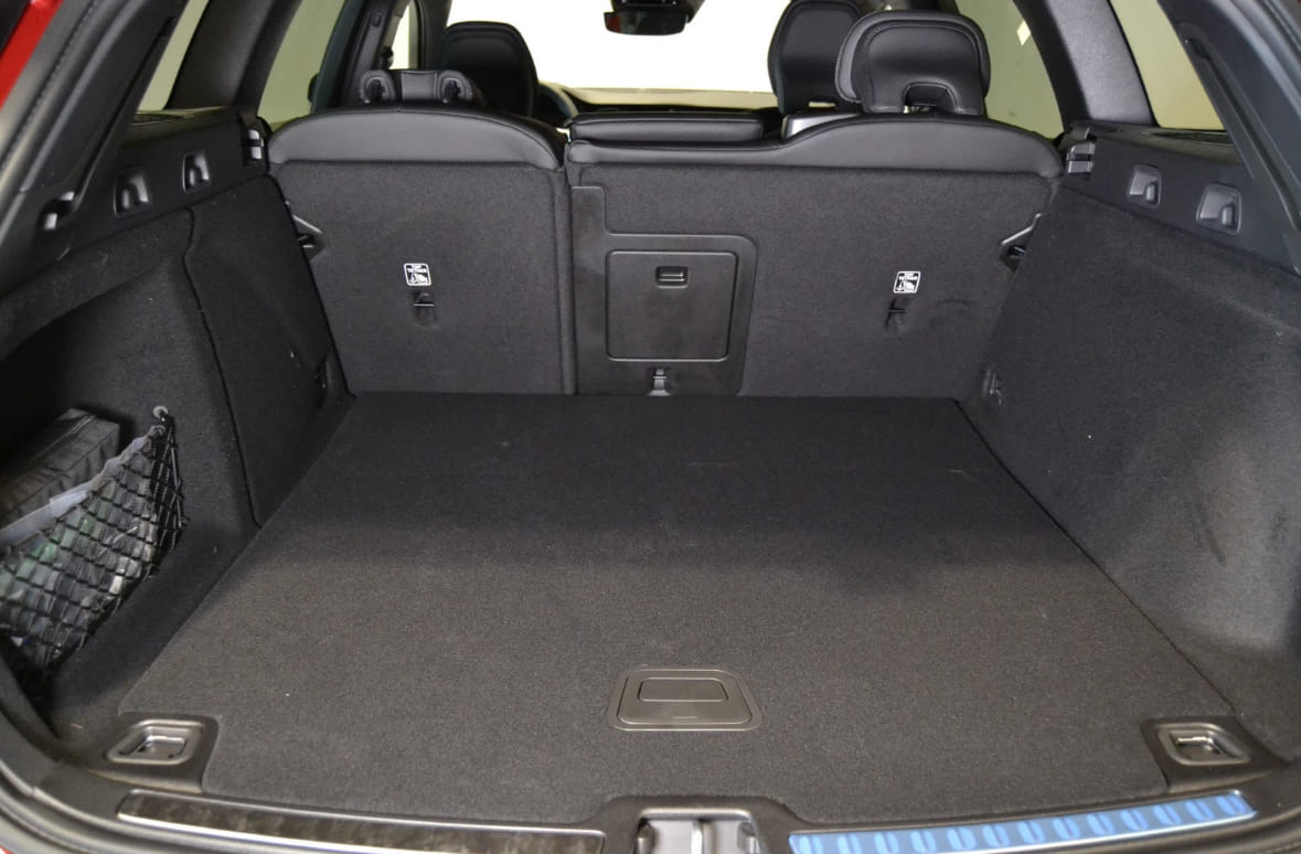 Volvo V60 with Four-wheel drive