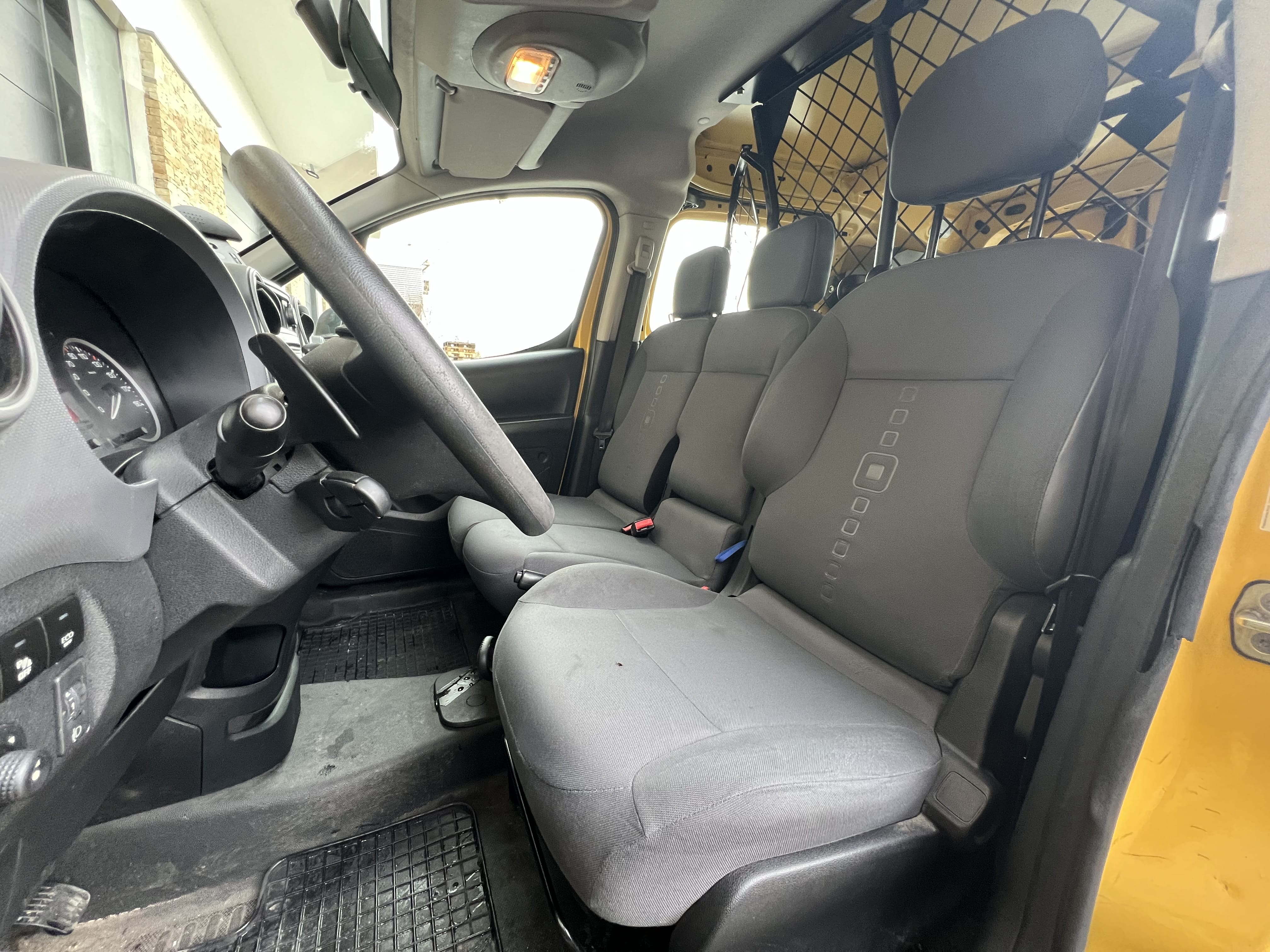 Citroen Berlingo avec Pneus neige
