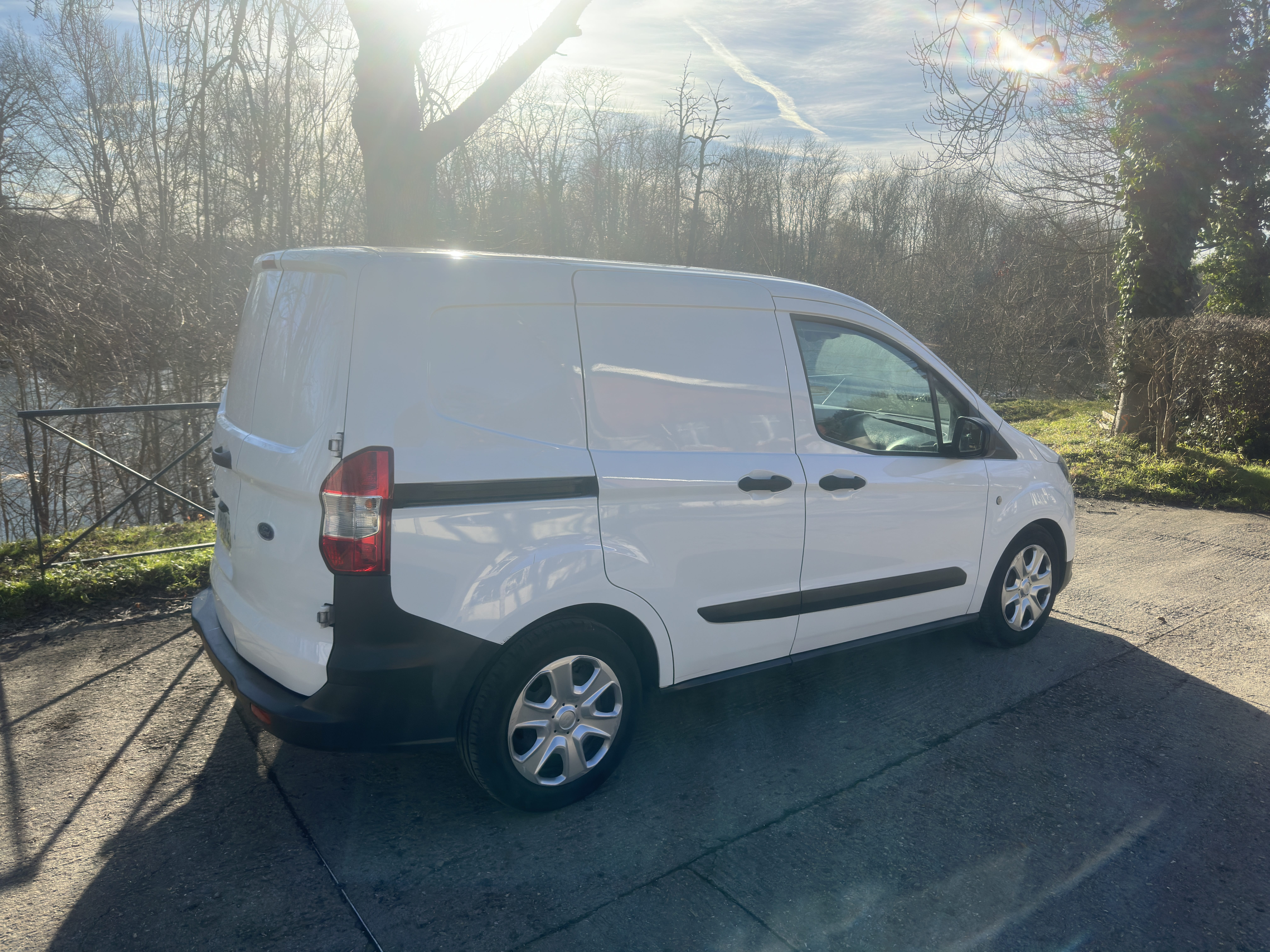 Ford Courier avec GPS