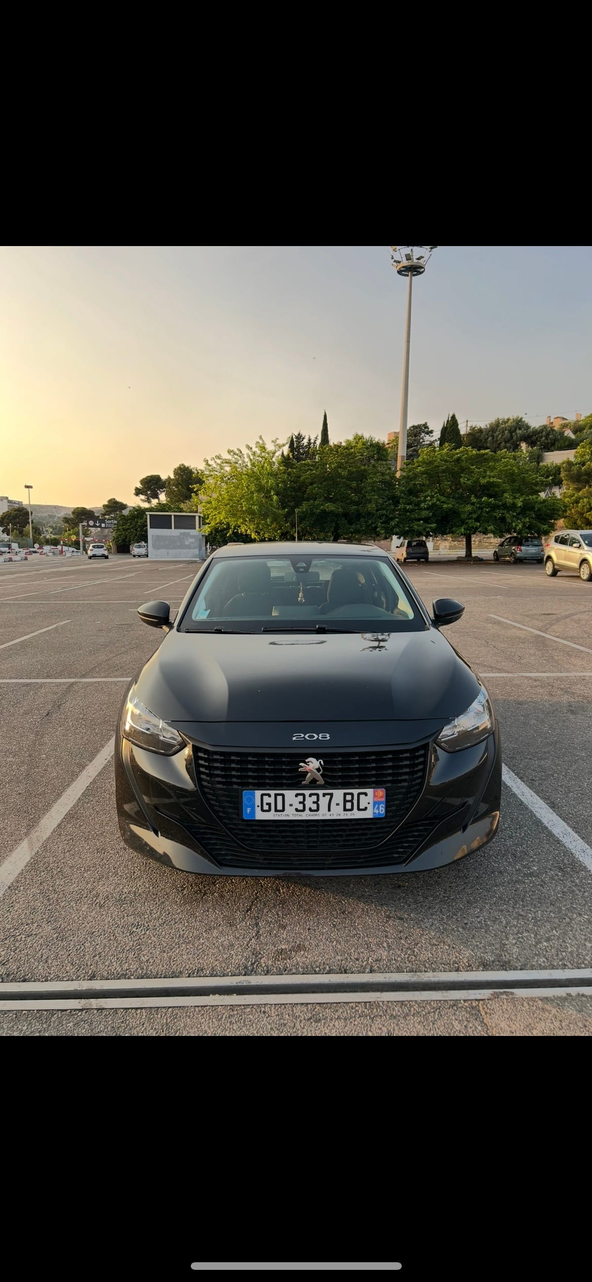Peugeot 208, 2021, Essence 95