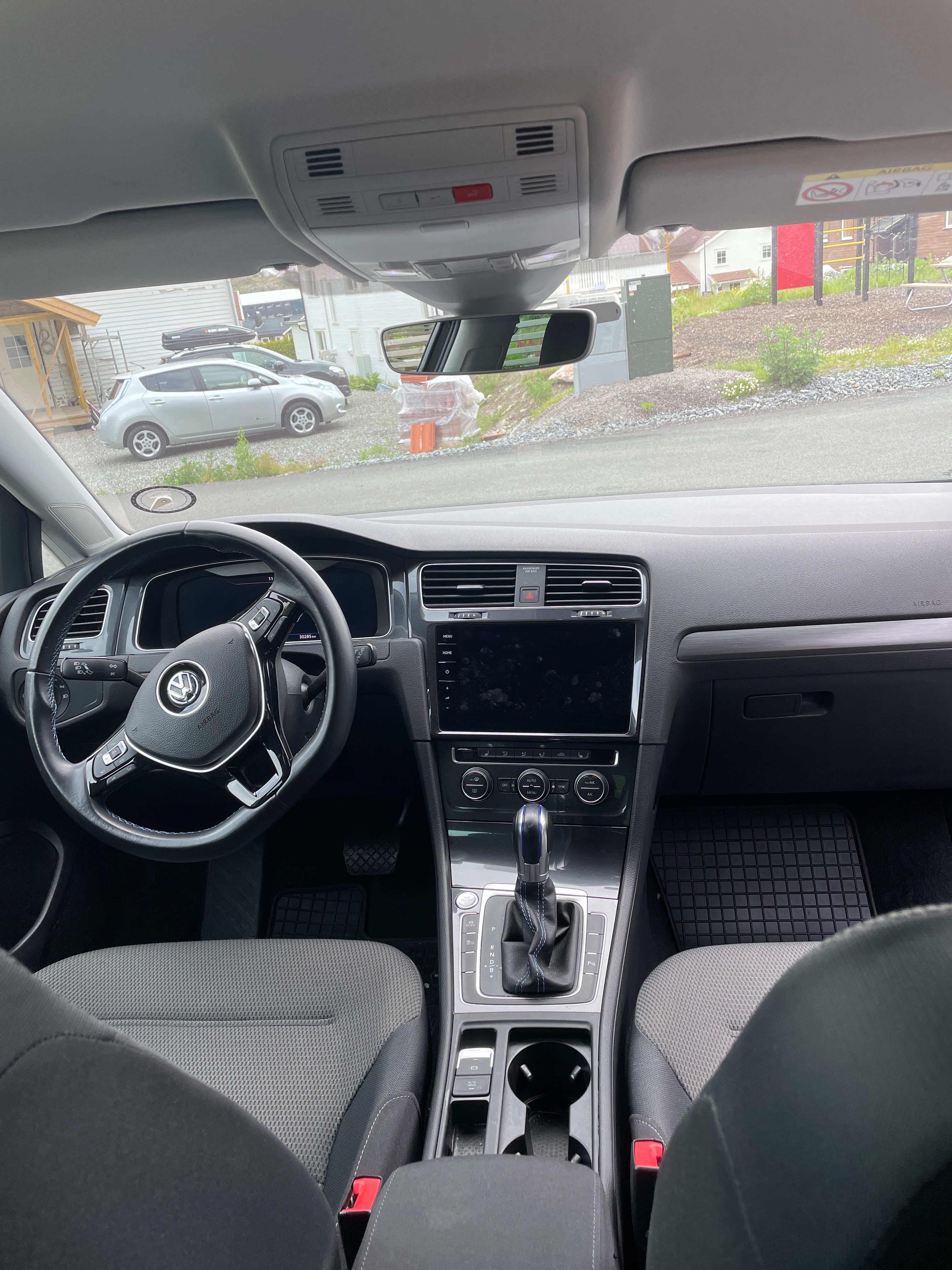 Volkswagen e-Golf med GPS