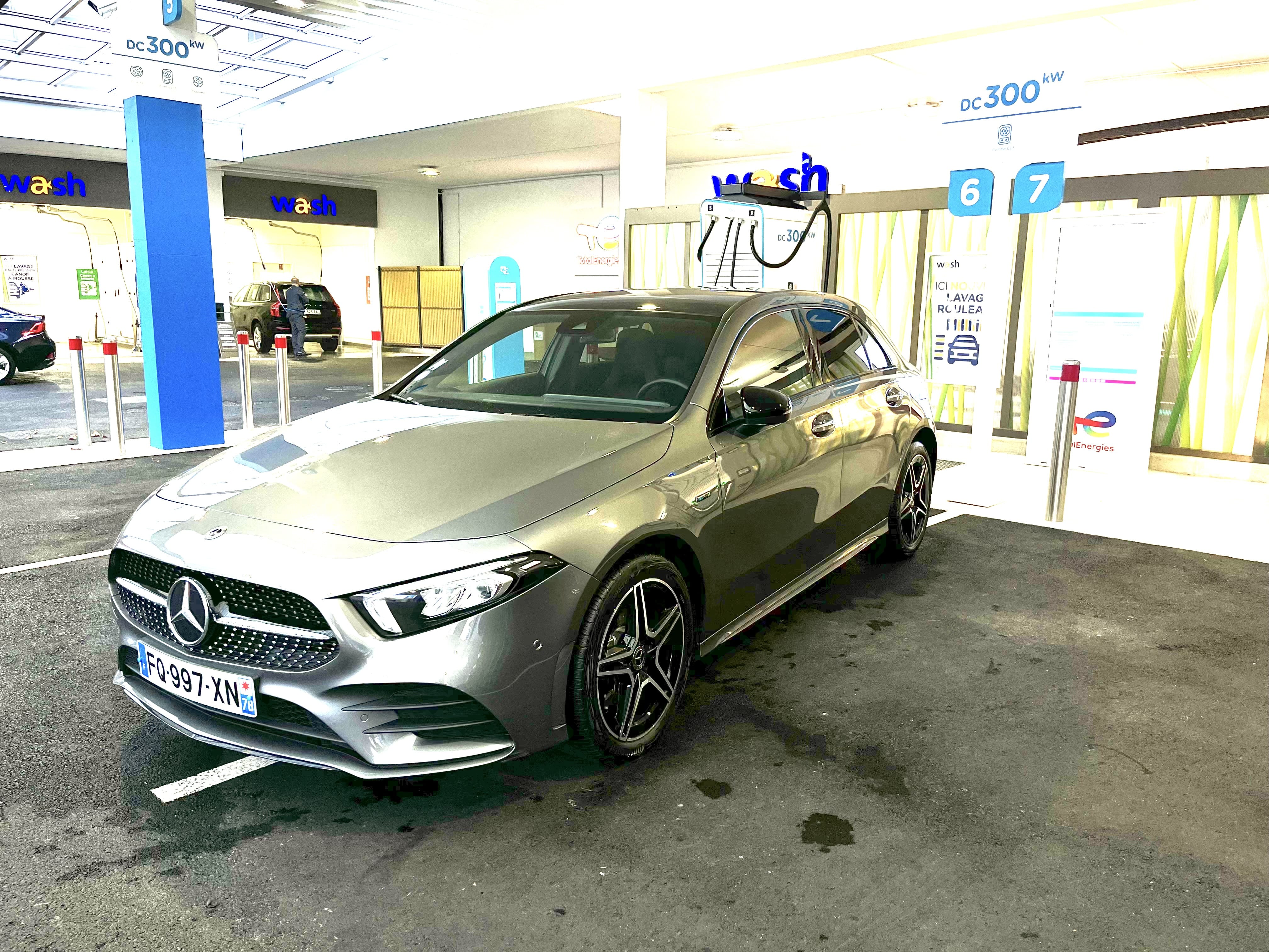 Mercedes-Benz Classe A 250 e, 2020, Essence 95 / Électrique (hybride), automatique