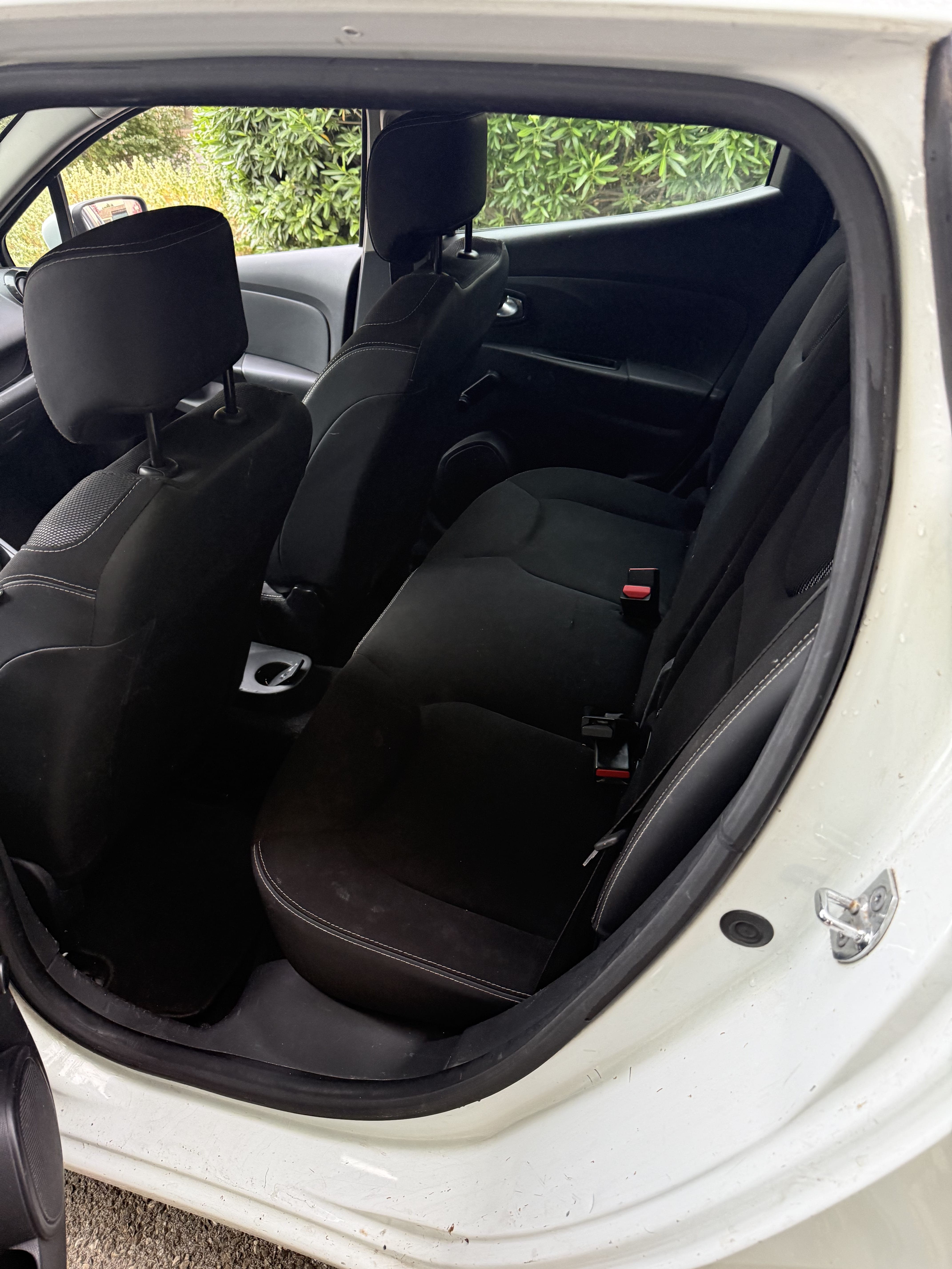 Renault Clio avec Attelage