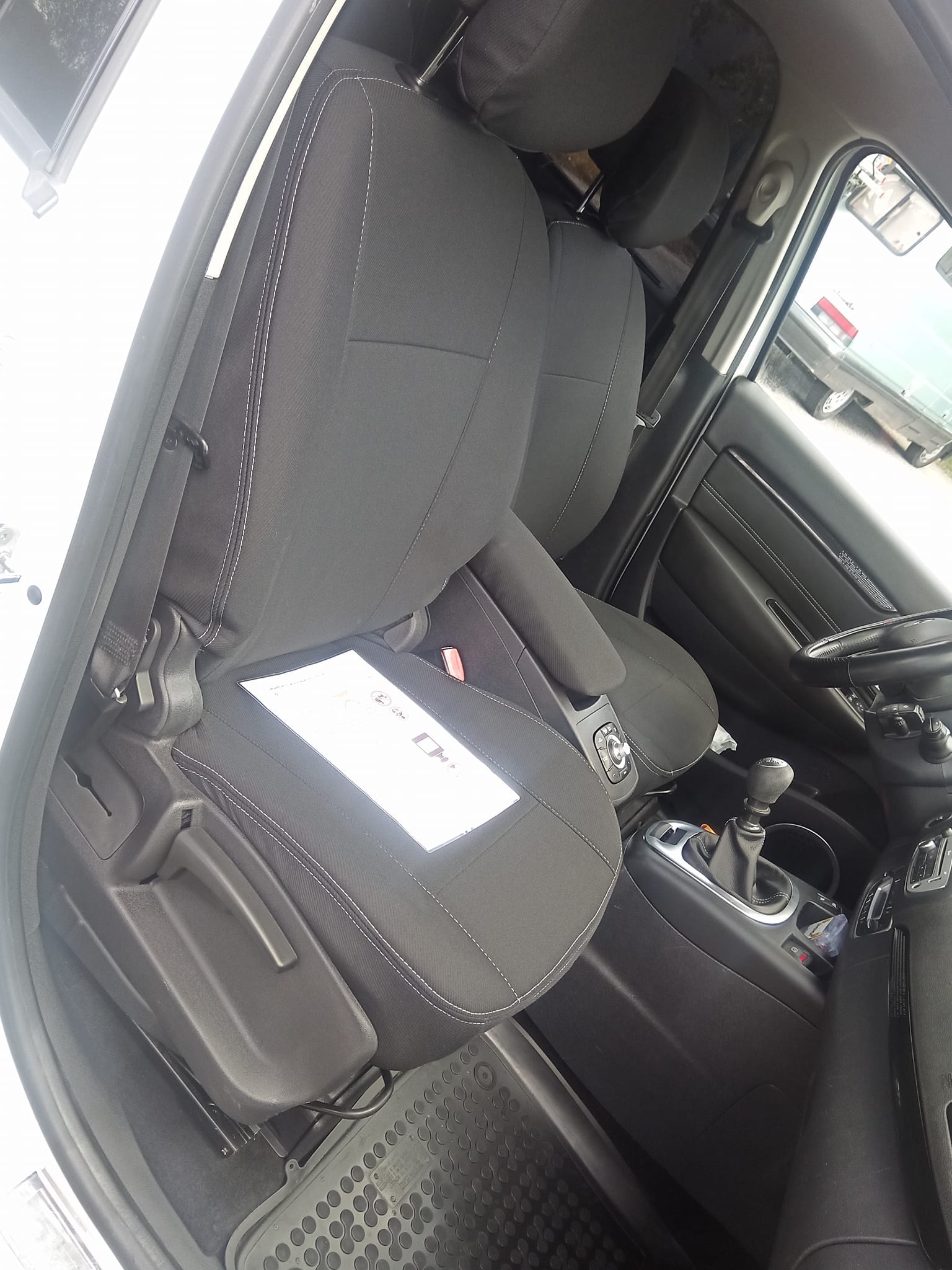 Renault Grand Scenic CLIM 1.6 DCI 130 CH (4) avec Coffre de toit