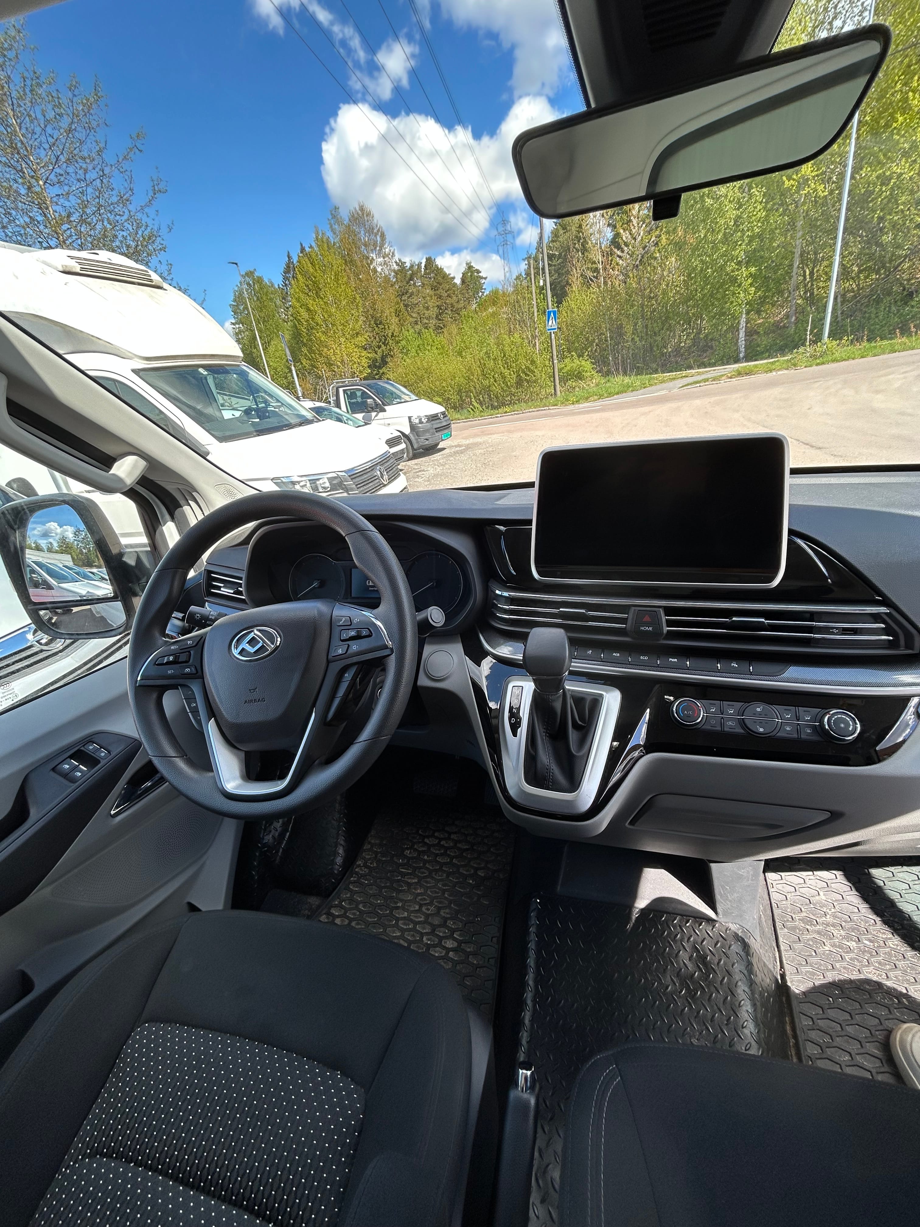 Maxus eDeliver 9 med GPS