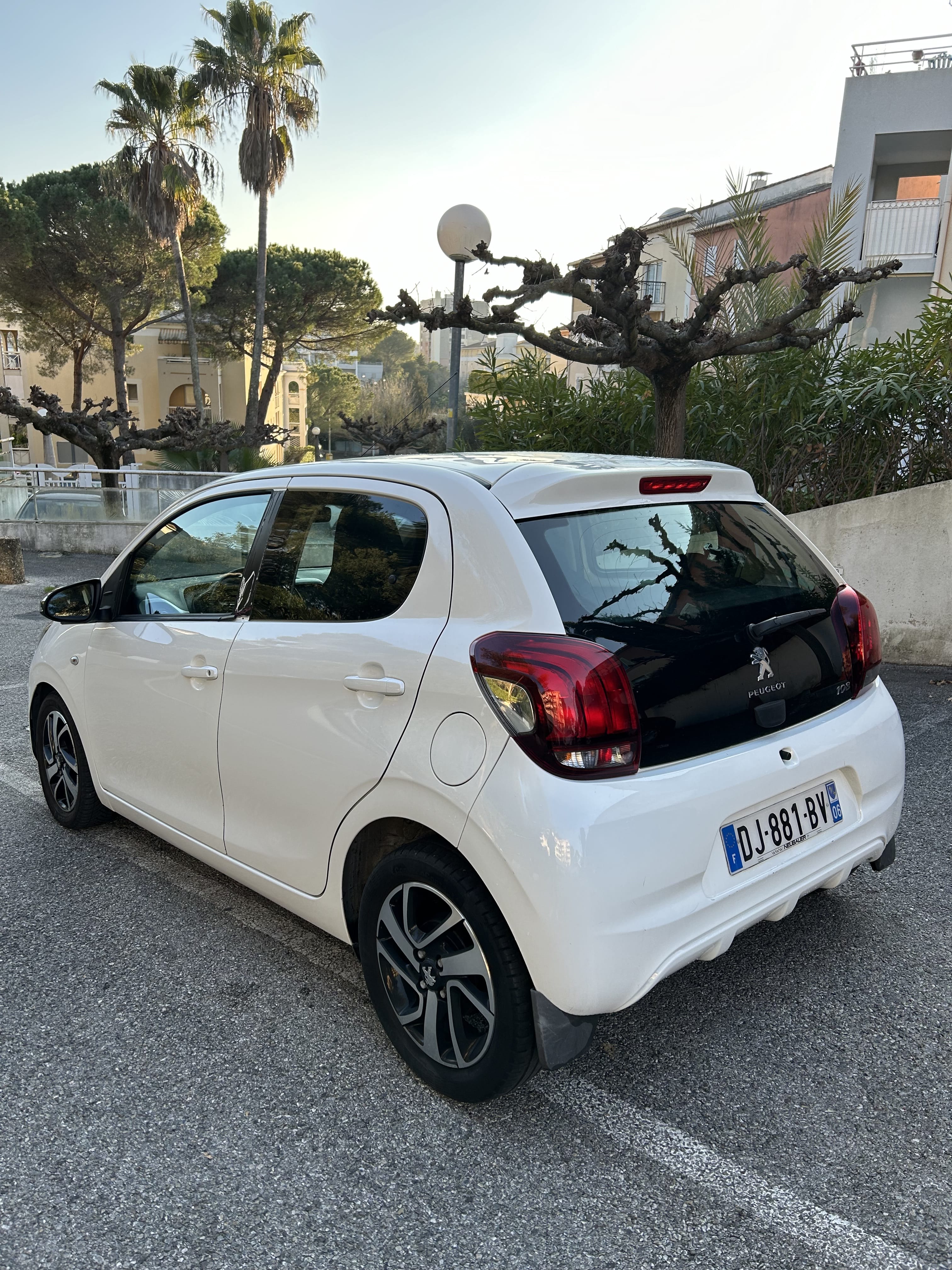 Peugeot 108 avec Régulateur de vitesse