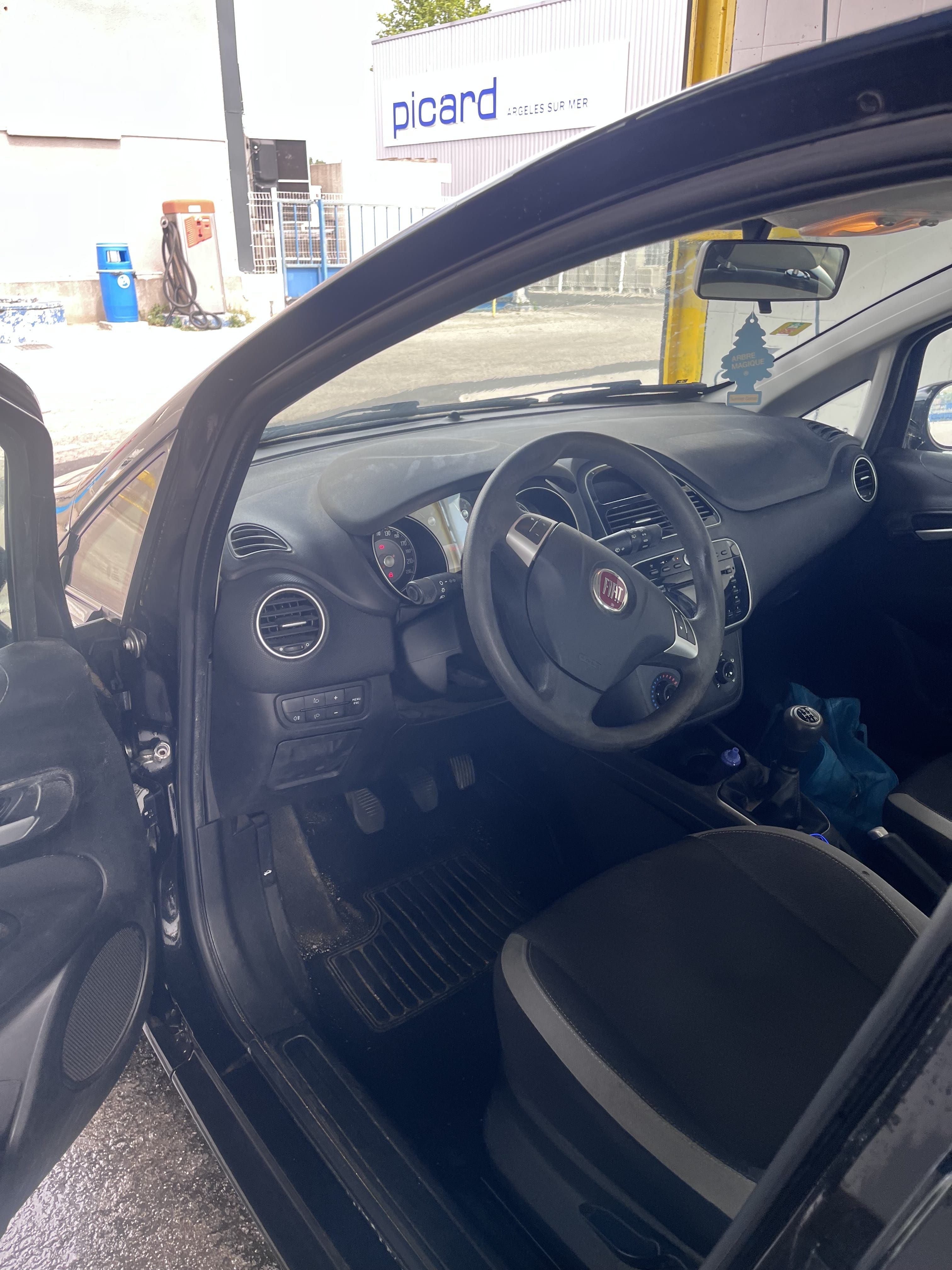 Fiat Punto avec Audio Bluetooth