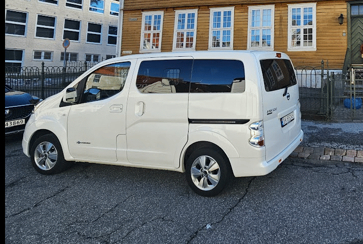 Nissan e-NV200 Evalia, 2018, Elektrisk, automatisk, 7 seter