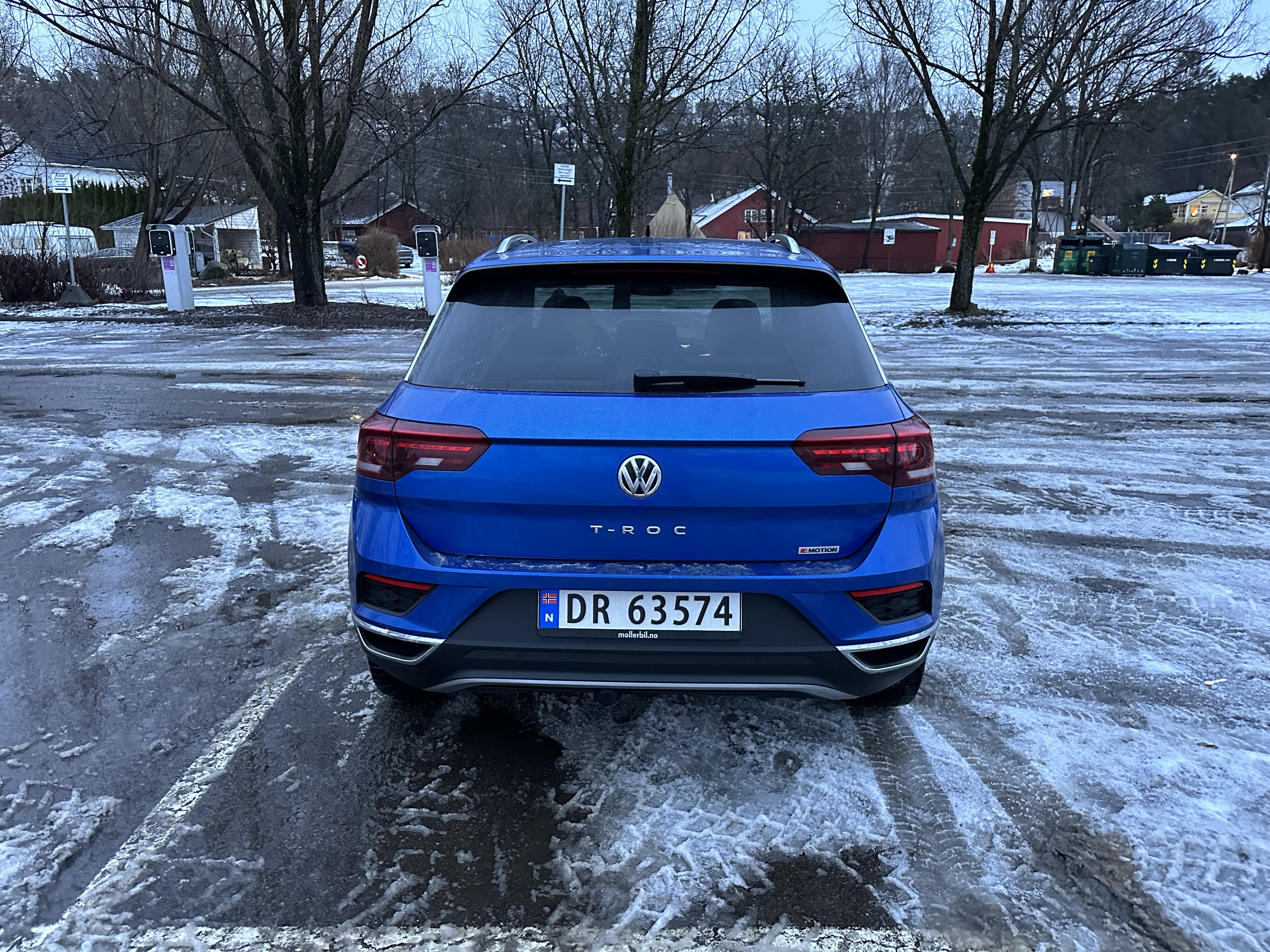 Volkswagen T-Roc with Dashcam