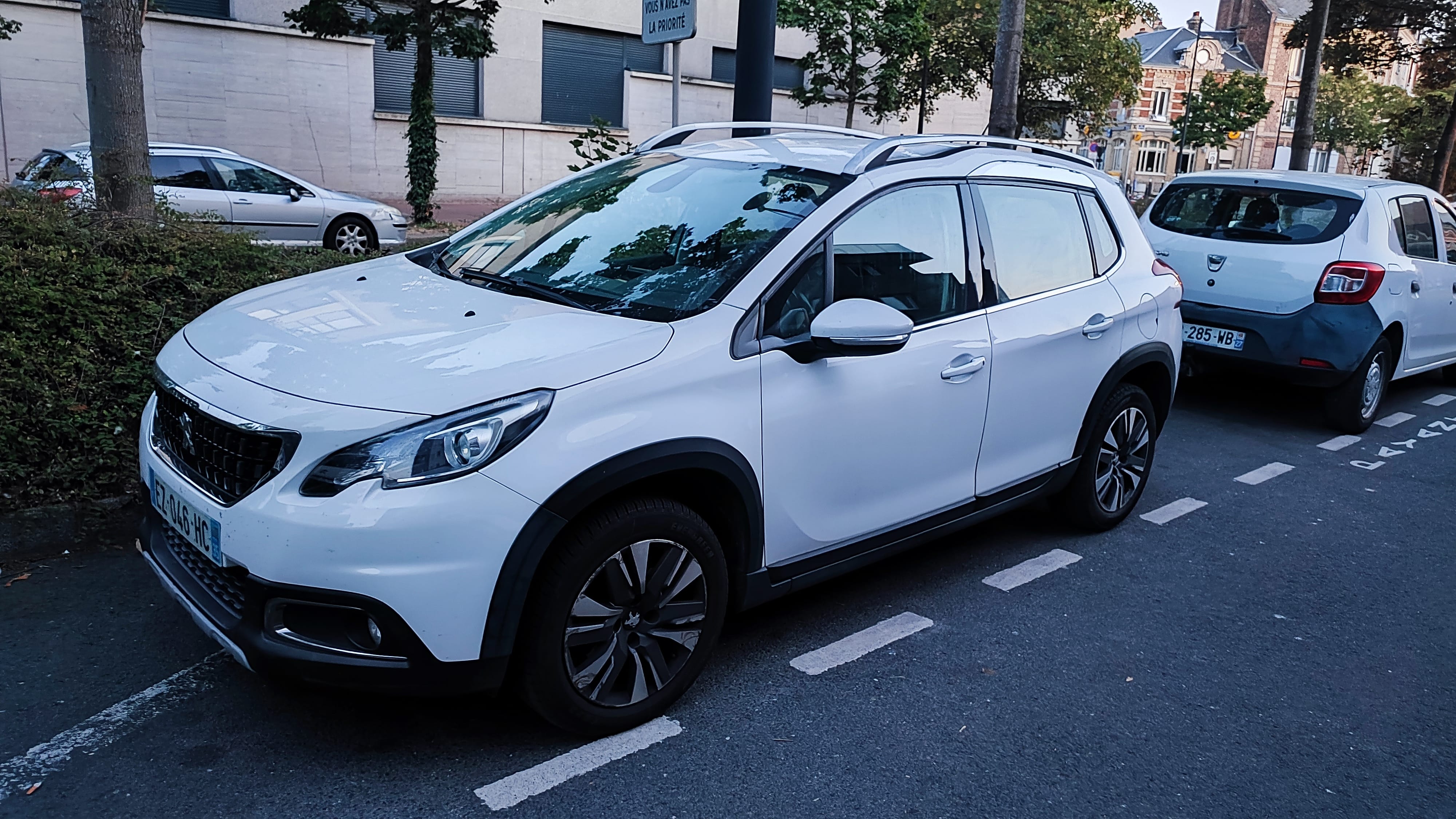 Peugeot 2008 avec Climatisation