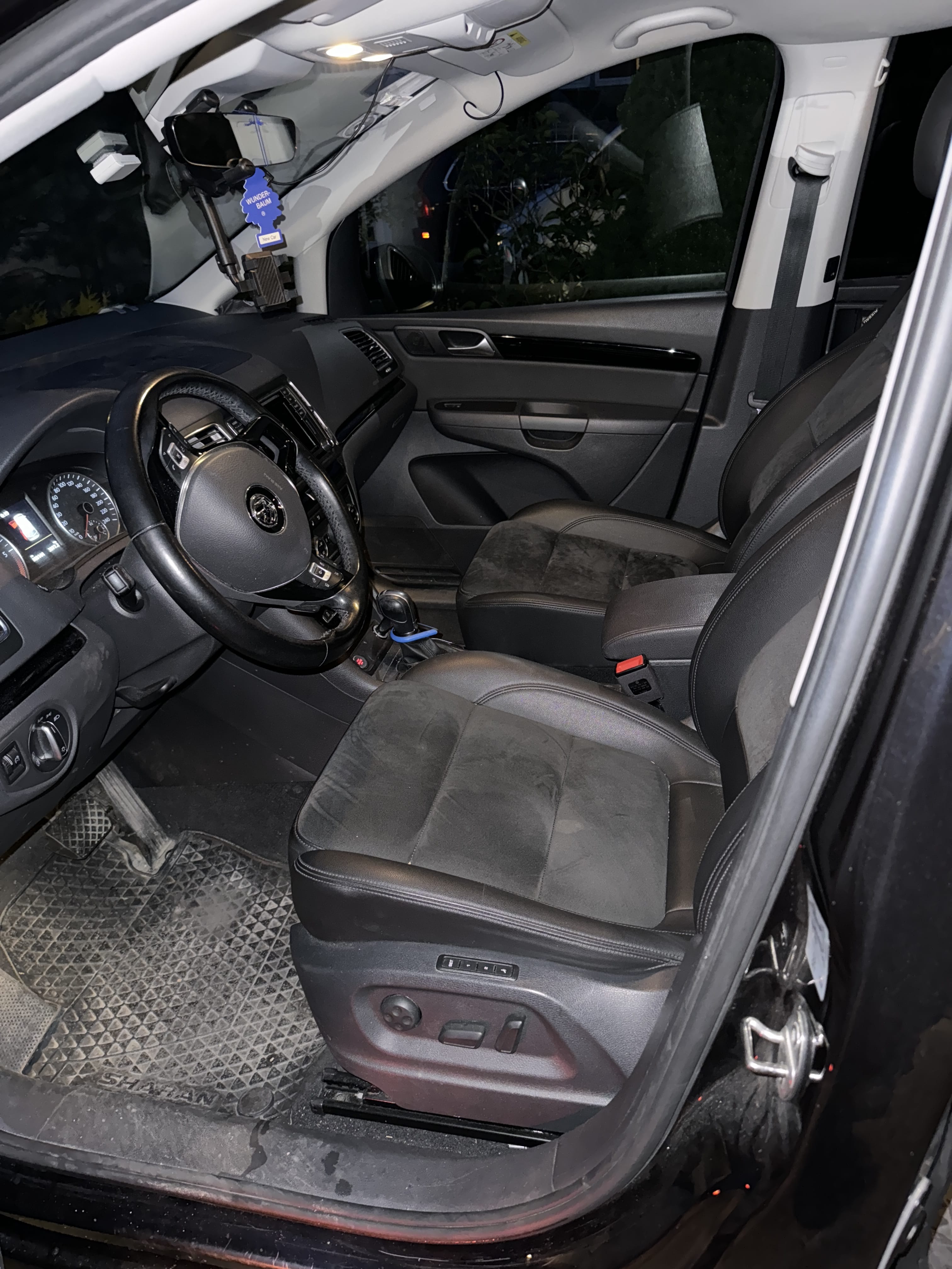 Volkswagen Sharan 2.0 tdi 170hk med Bluetooth audio