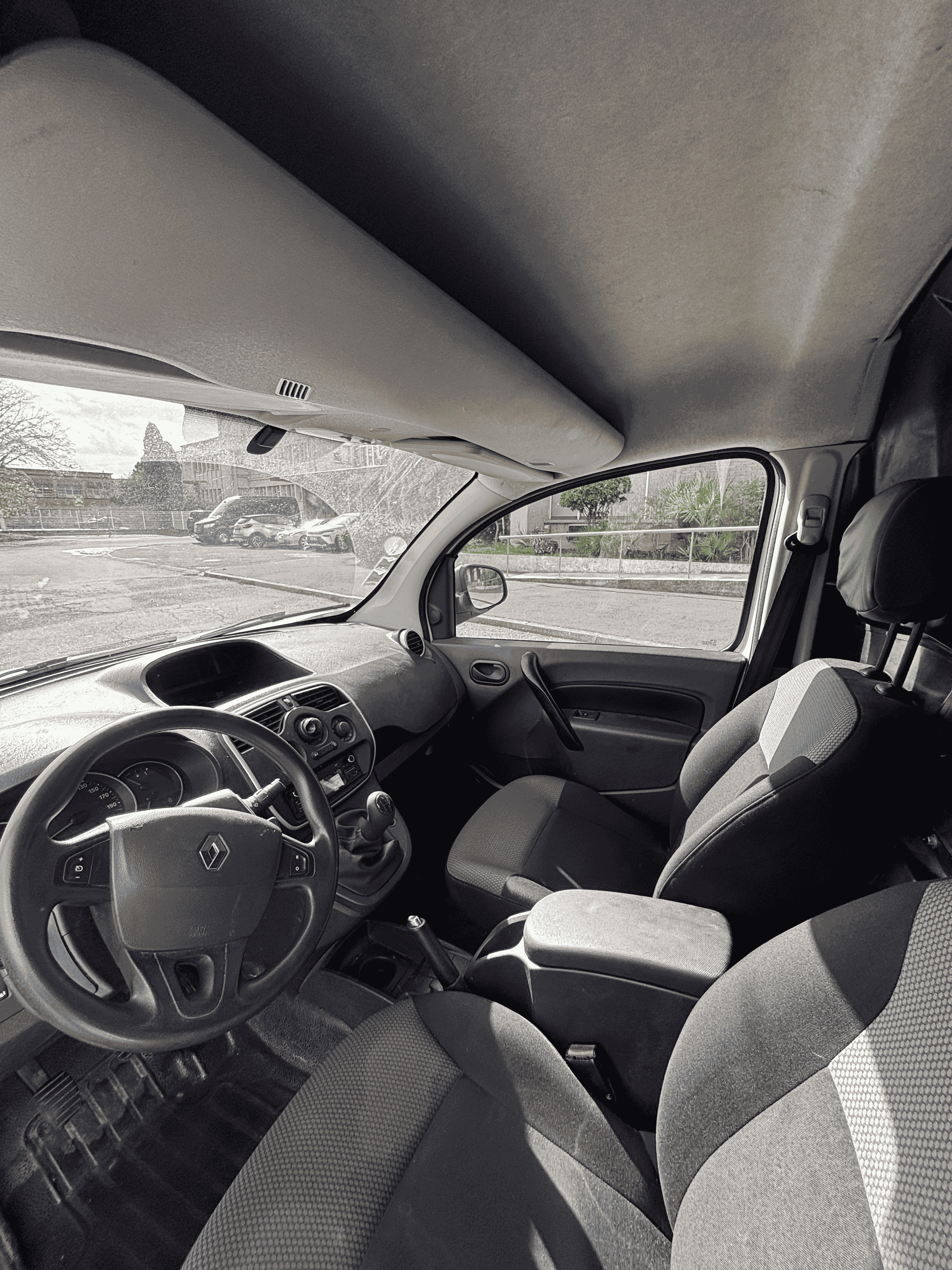 Renault Kangoo avec Siège bébé