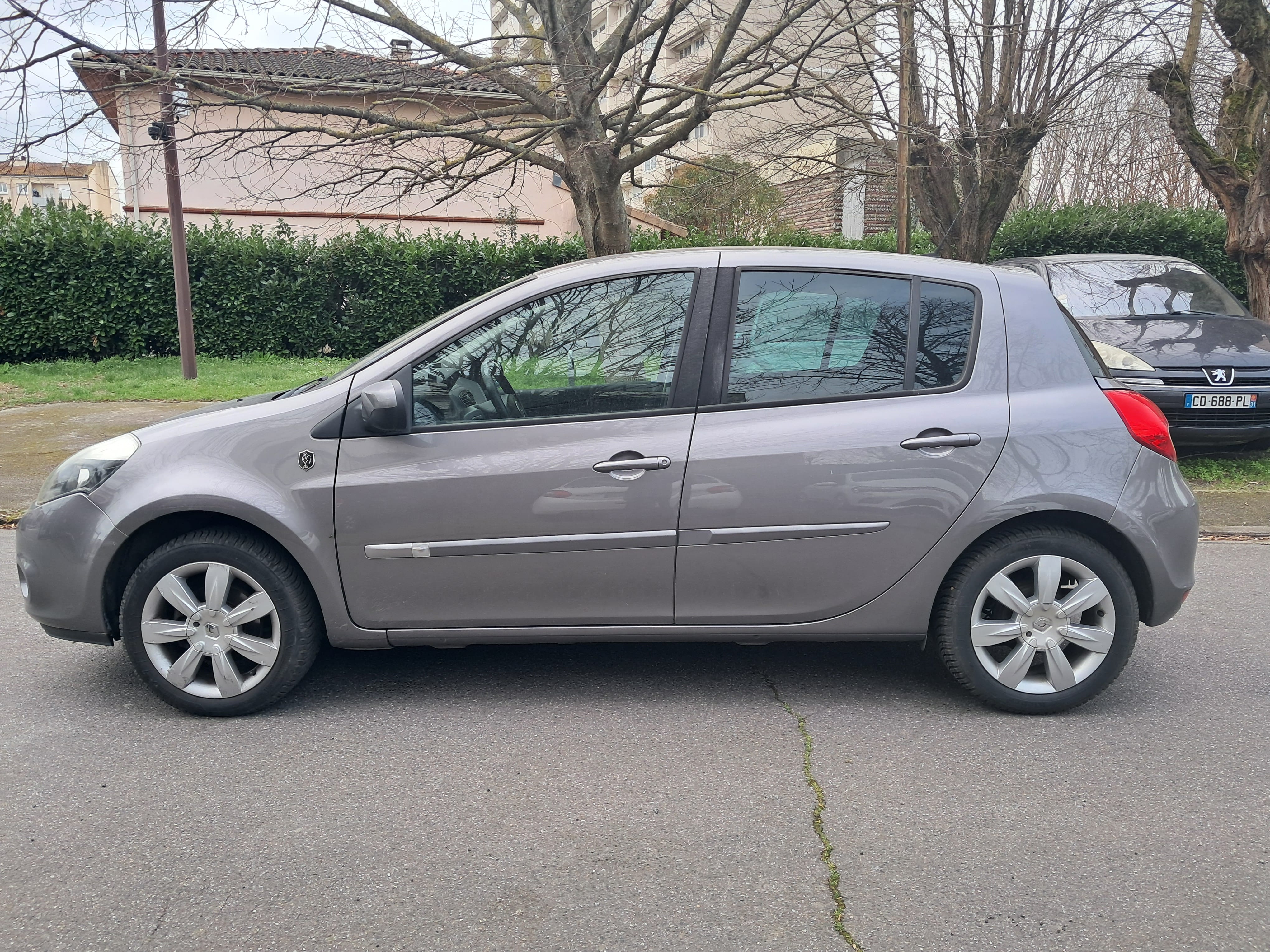 Renault Clio avec Climatisation