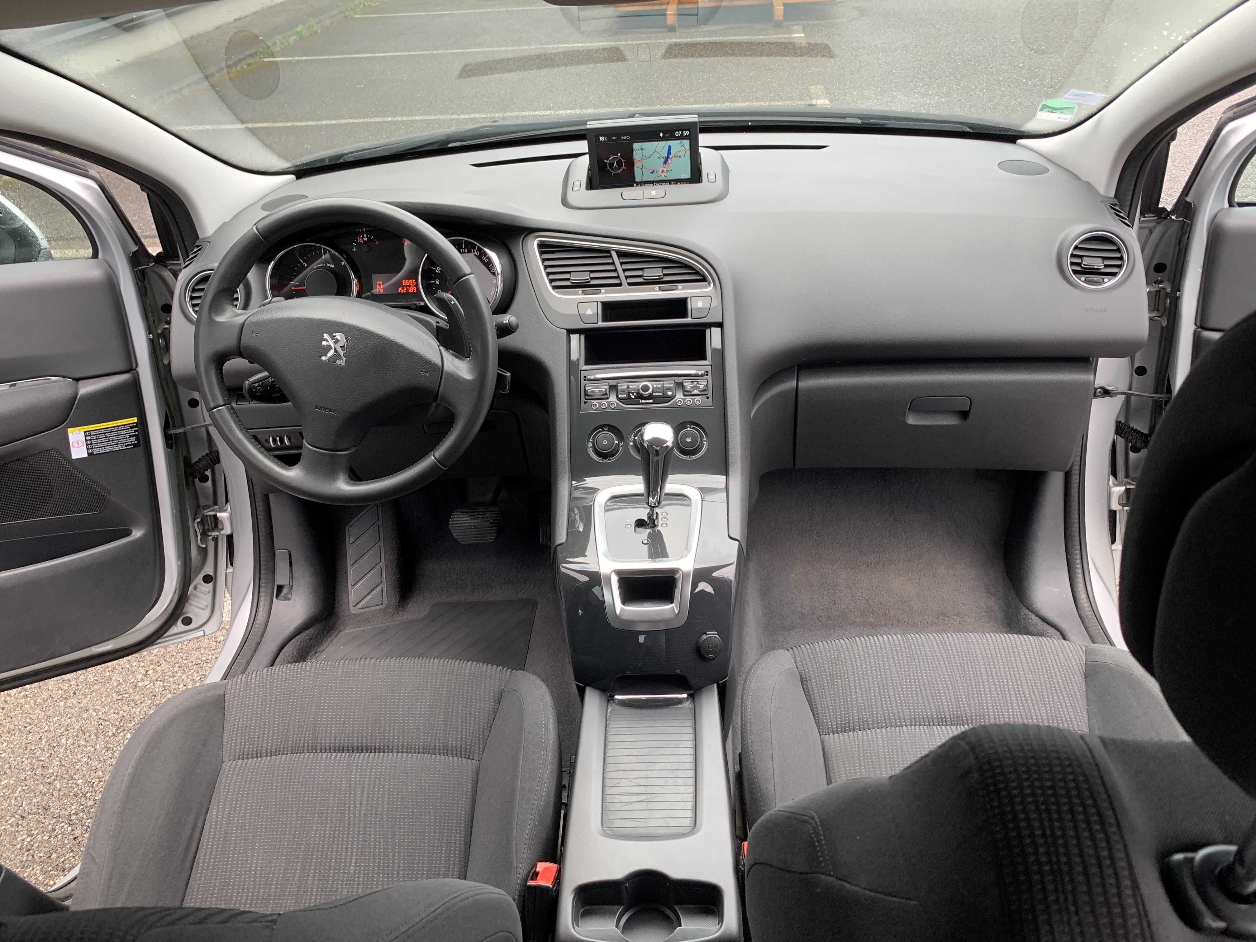 Peugeot 5008 avec Régulateur de vitesse