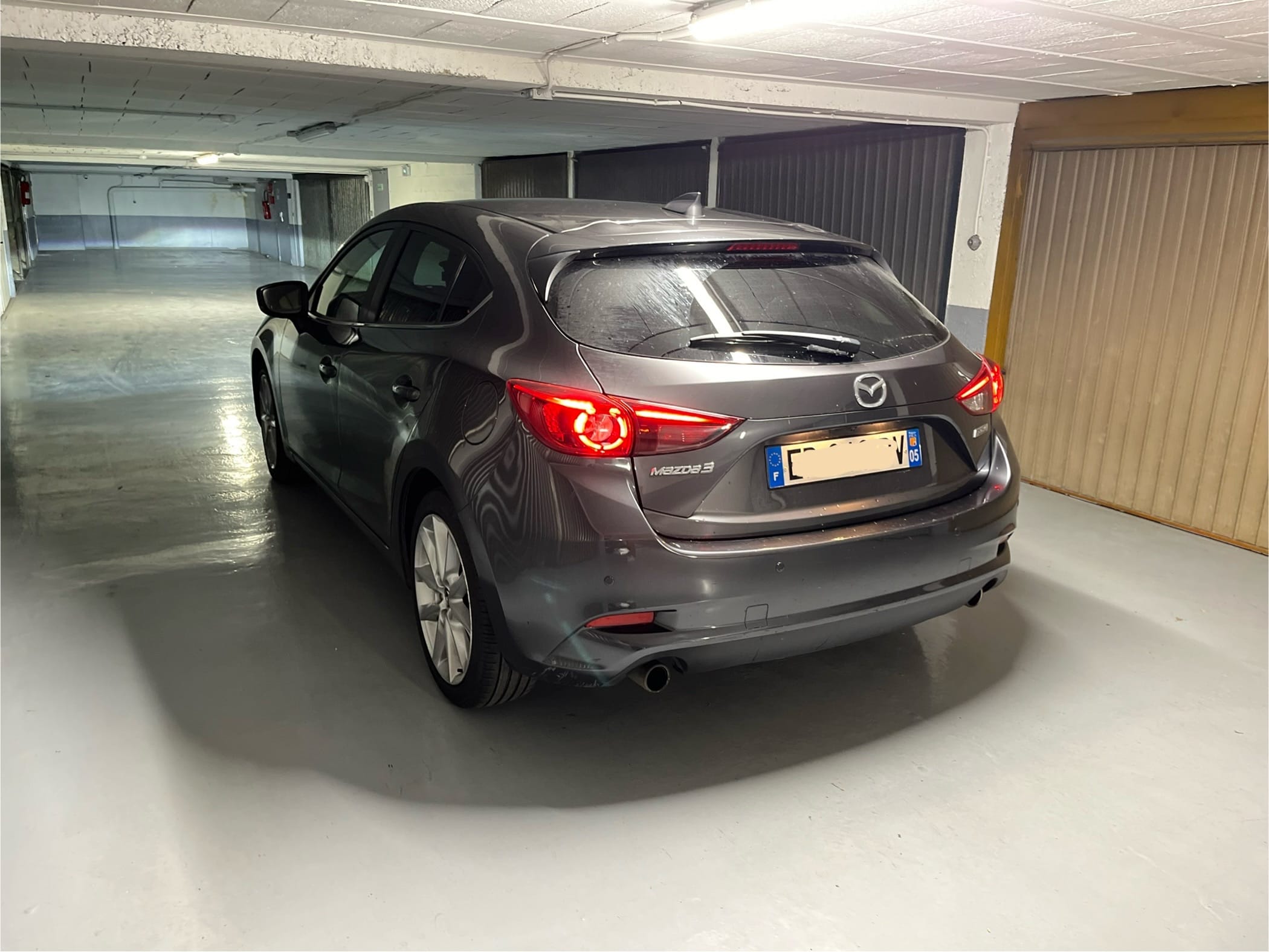 Mazda 3 avec GPS