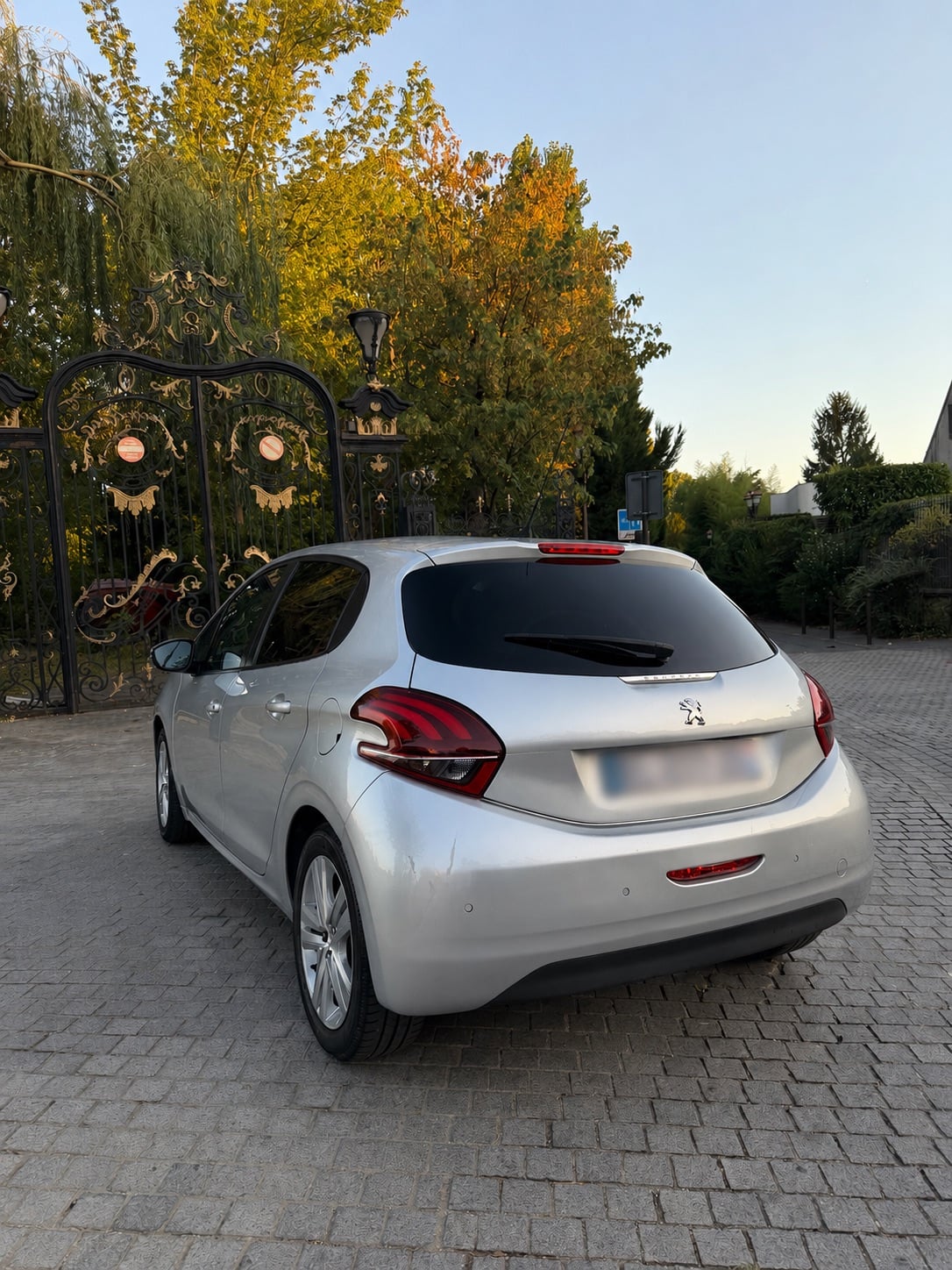 Peugeot 208 avec Régulateur de vitesse