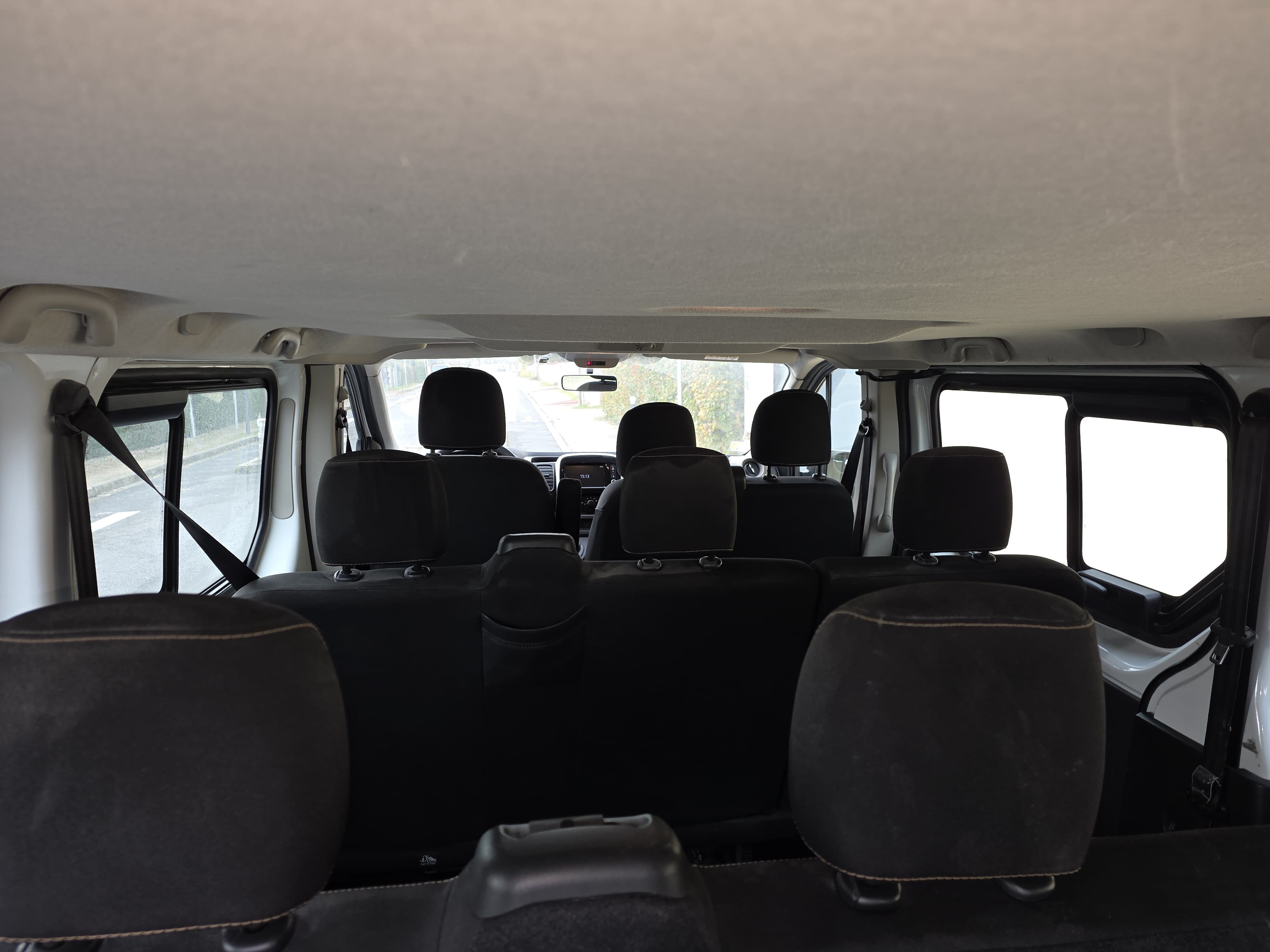 Renault Trafic Passenger Passanger 9 places EB866 avec Apple CarPlay