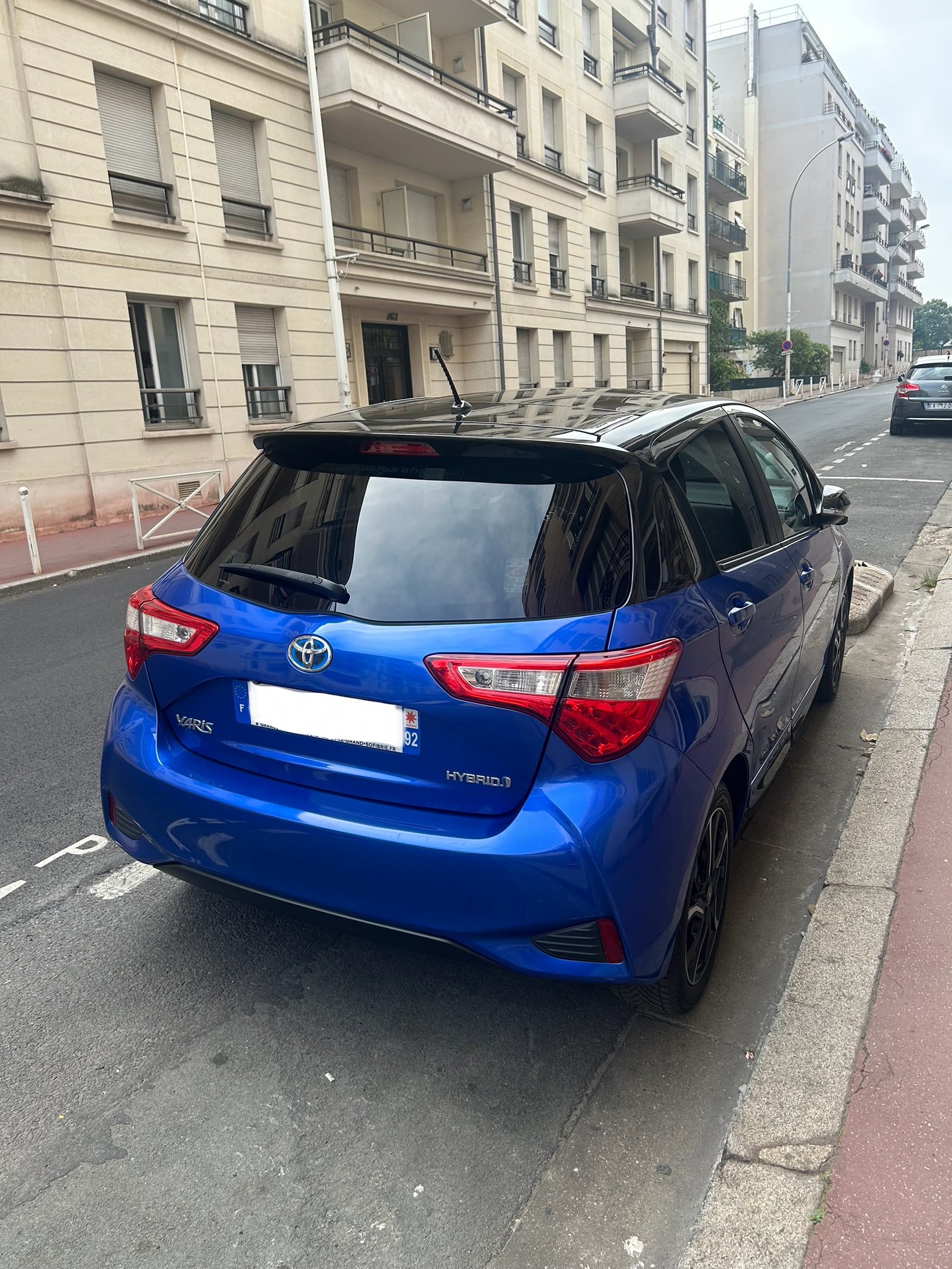 Toyota Yaris Hybride avec Régulateur de vitesse