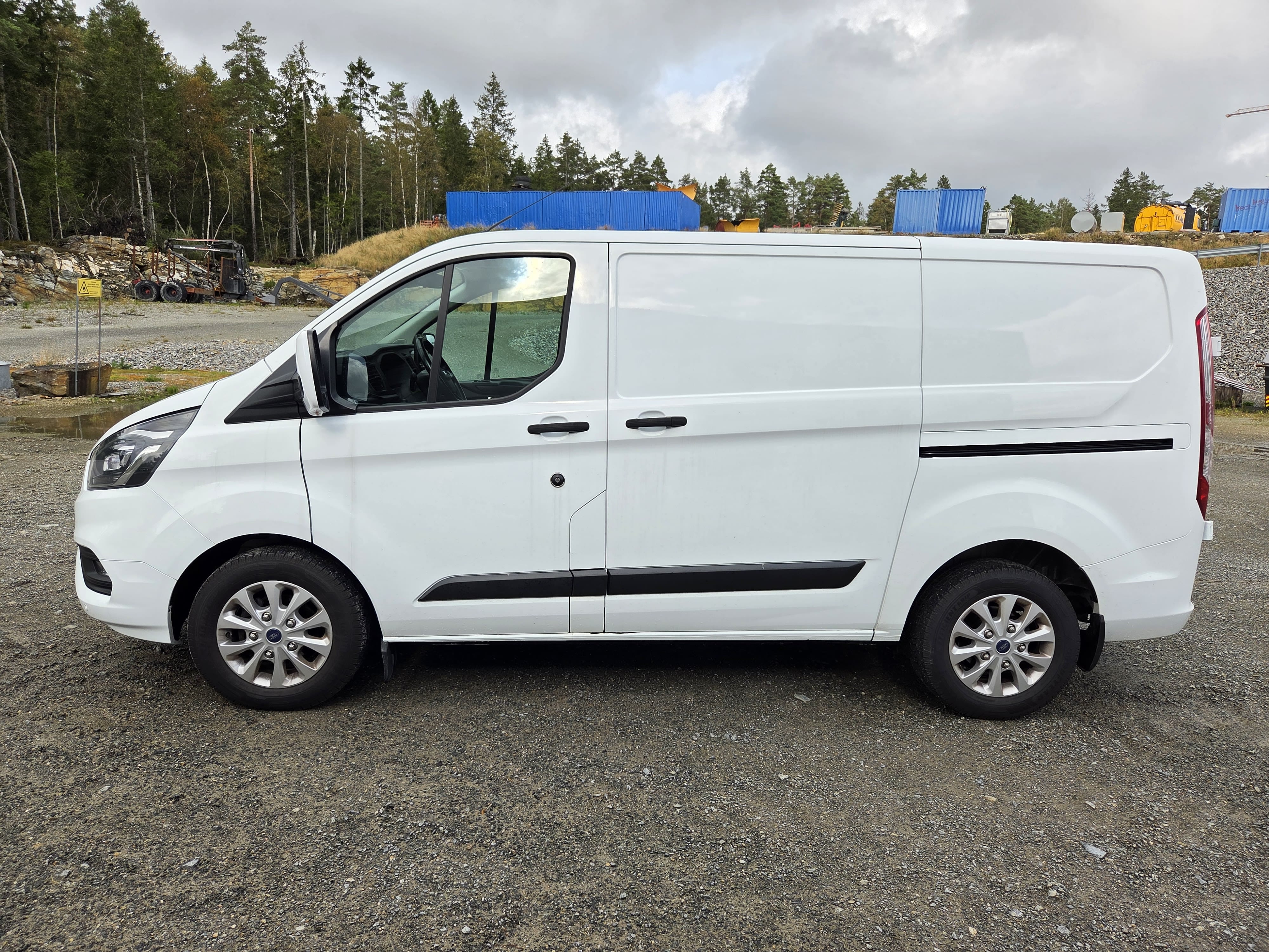 Ford Transit Custom Varebil med Aircondition
